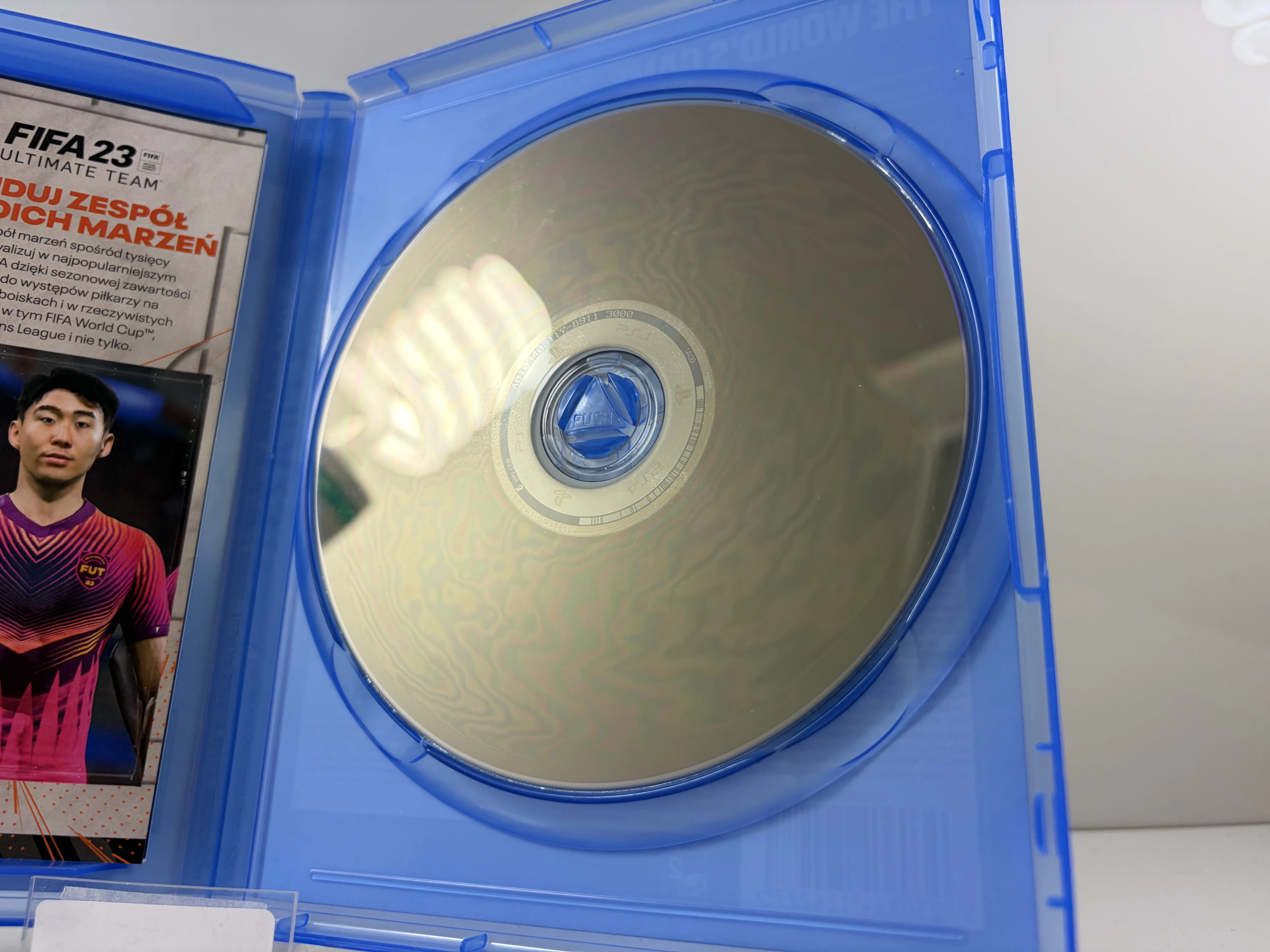 gra-fifa-23-ps4-stan-11323-2