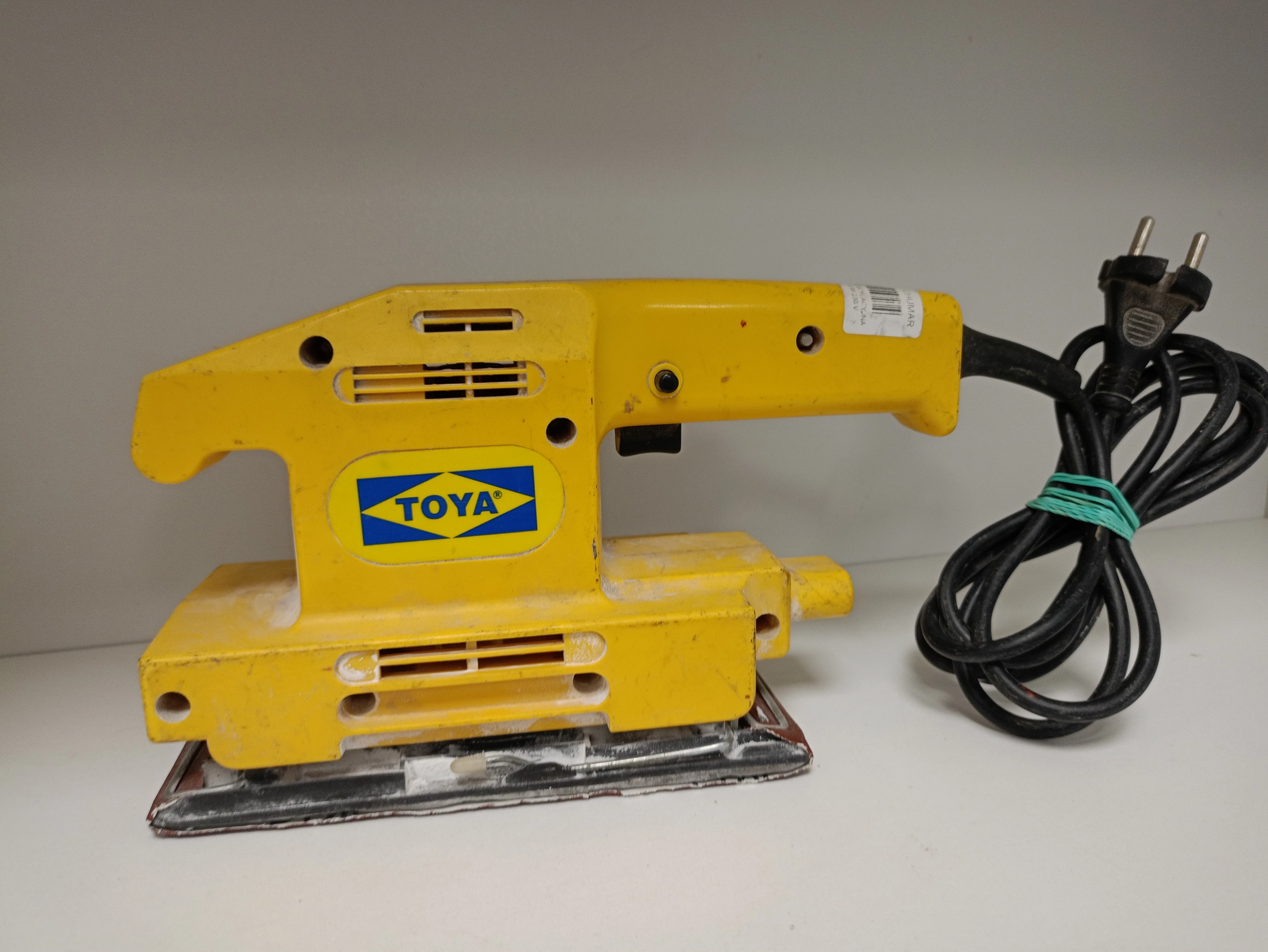 szlifierka-oscylacyjna-sieciowe-toya-135-w-230-v-prusa-1-legnica