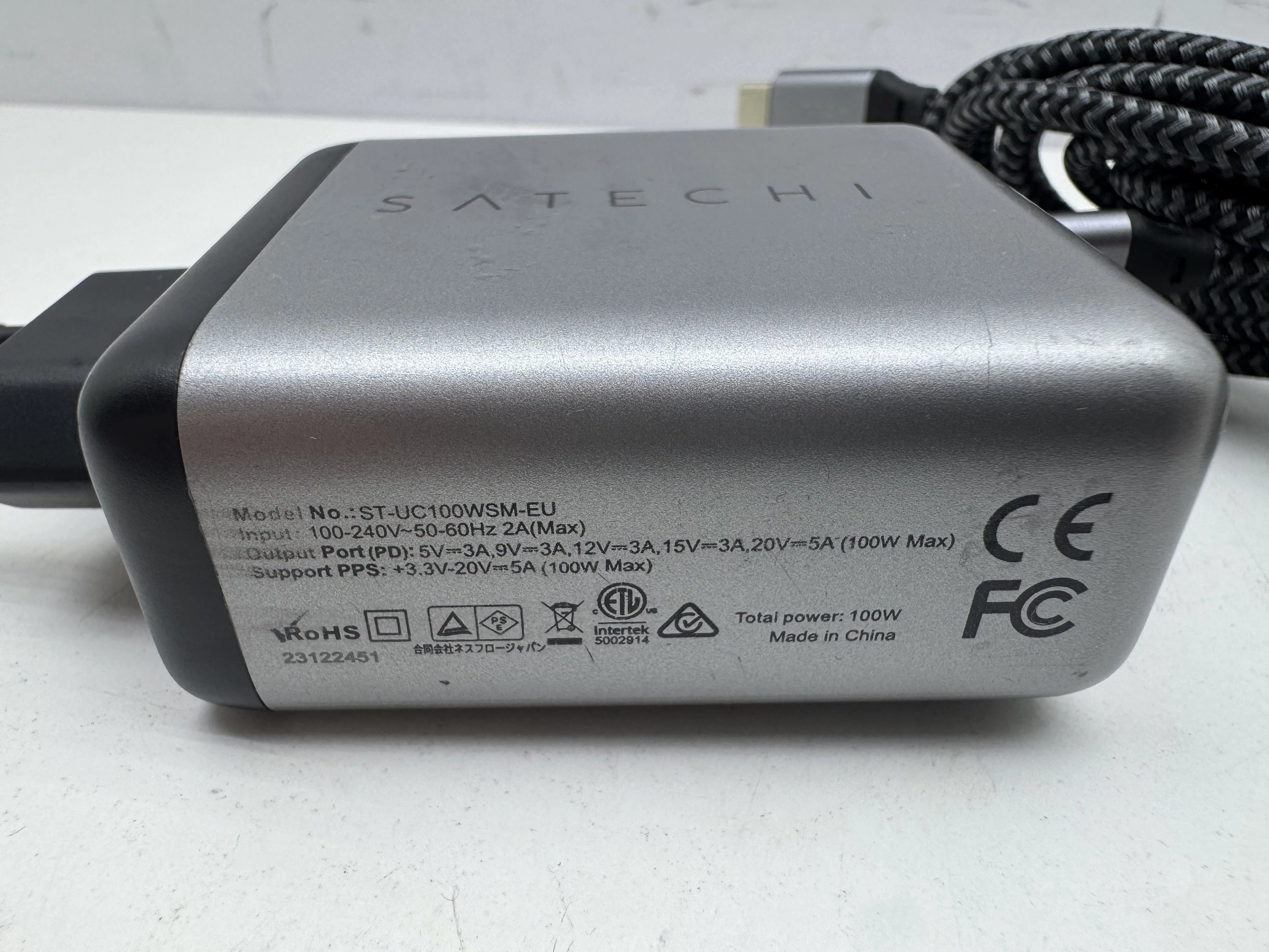 satechi-100w-usb-c-pd-gan-wall-charger-eu-ladowarka-sieciowa-100w-pd-ean-gtin-879961009359