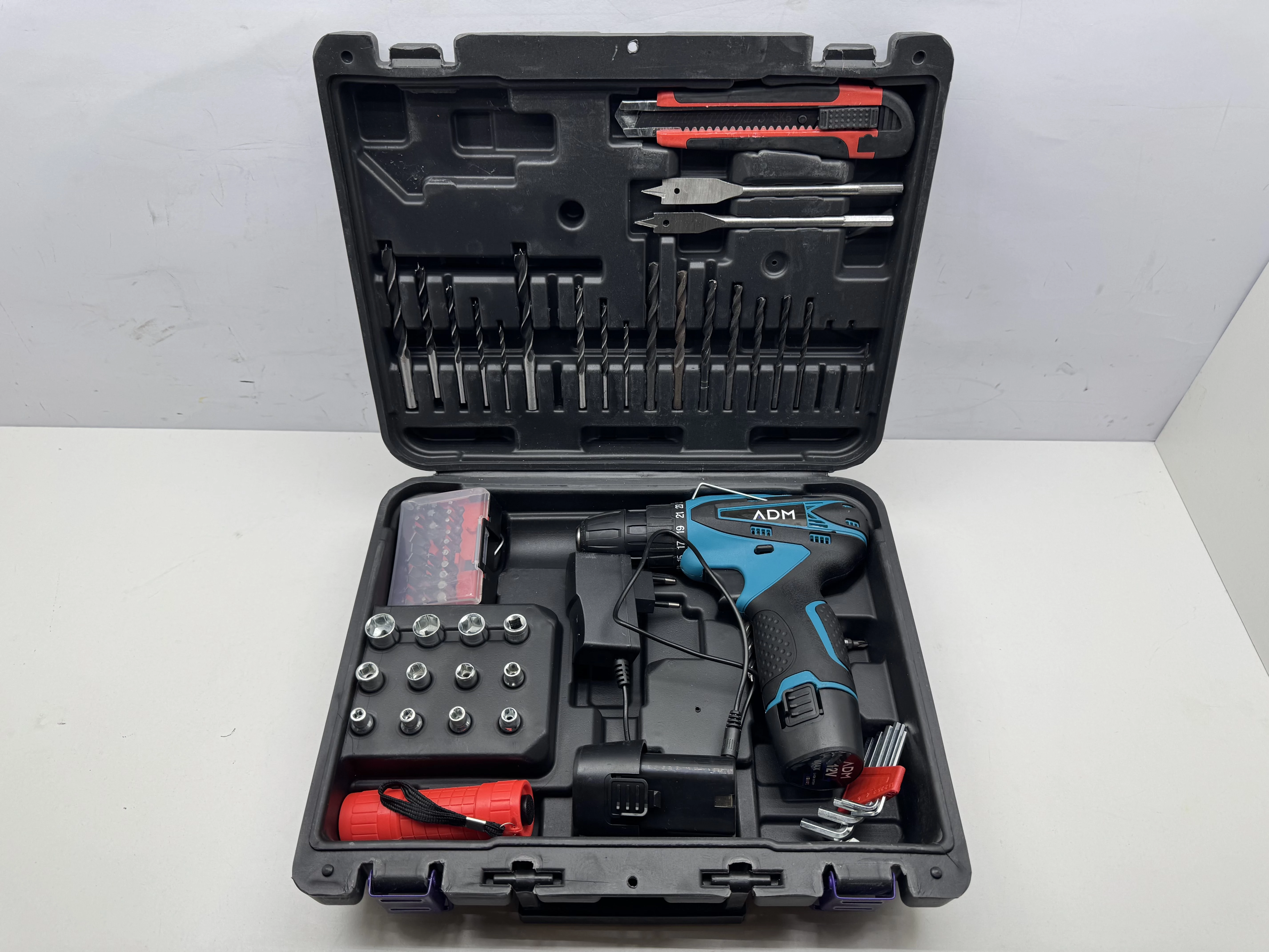 wkretarka-akumulatorowa-36v-2akumulator-2-biegi-led-walizka-zestaw-77-el-plac-kosciuszki-20-wroclaw