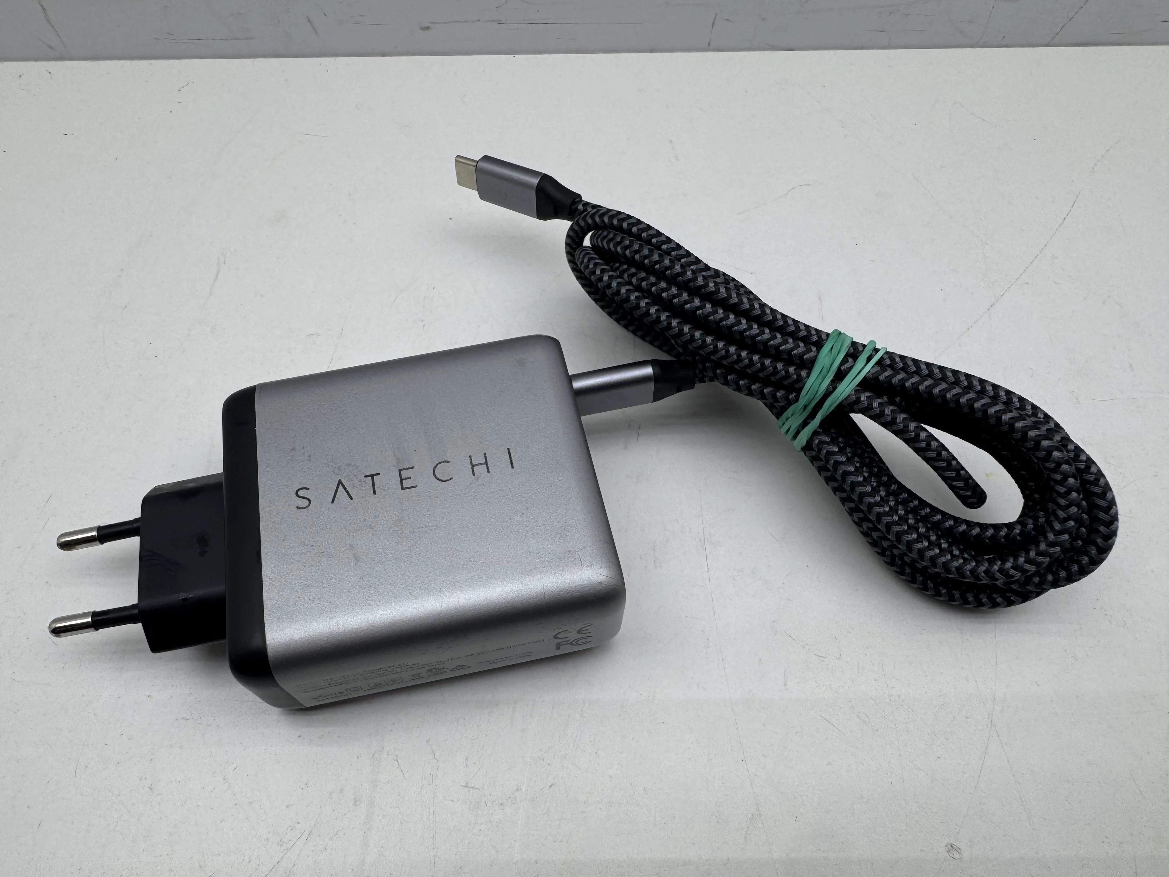 satechi-100w-usb-c-pd-gan-wall-charger-eu-ladowarka-sieciowa-100w-pd-plac-kosciuszki-20-wroclaw