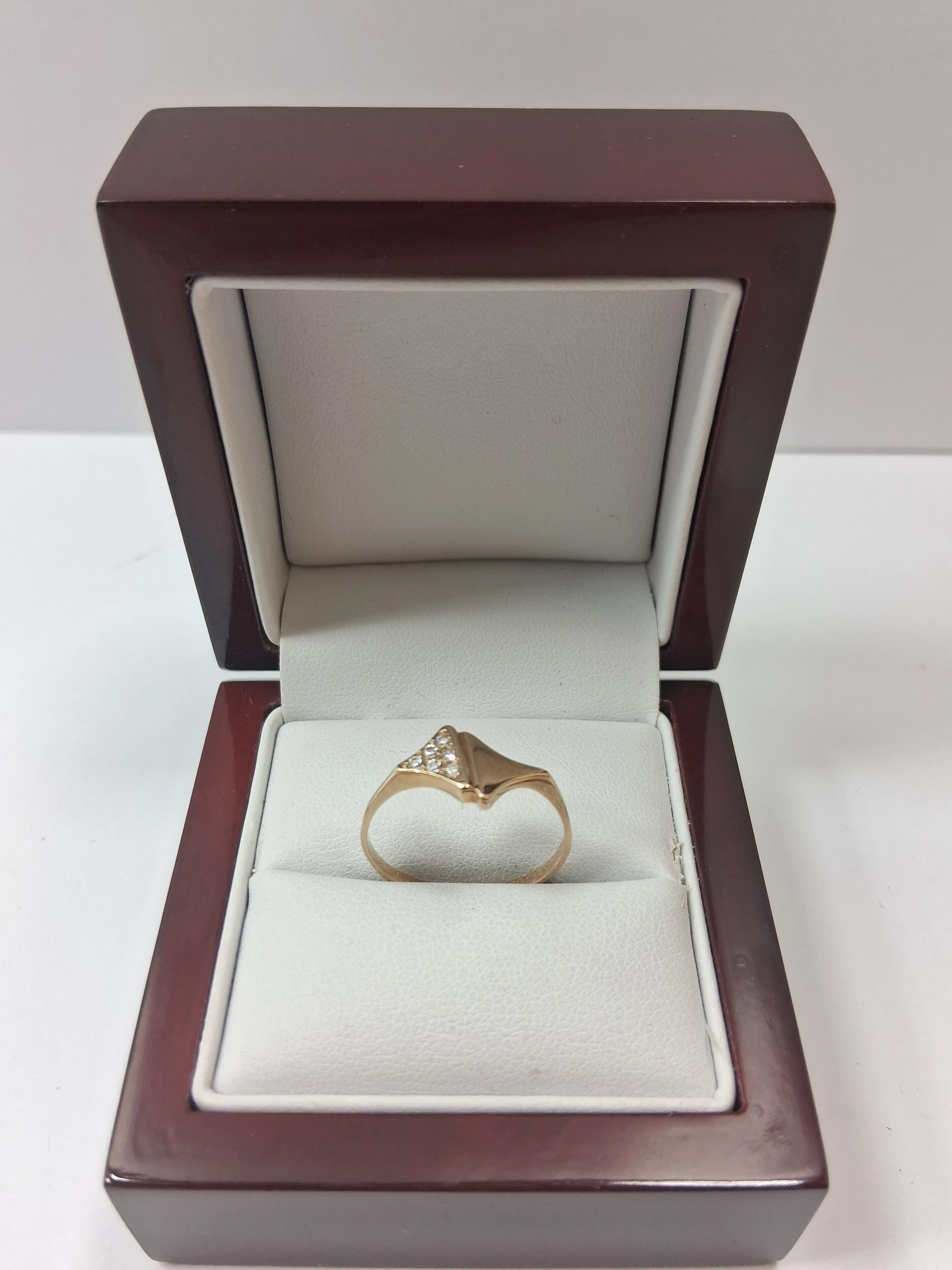 zloty-pierscionek-585-w168-rodzaj-2205-2