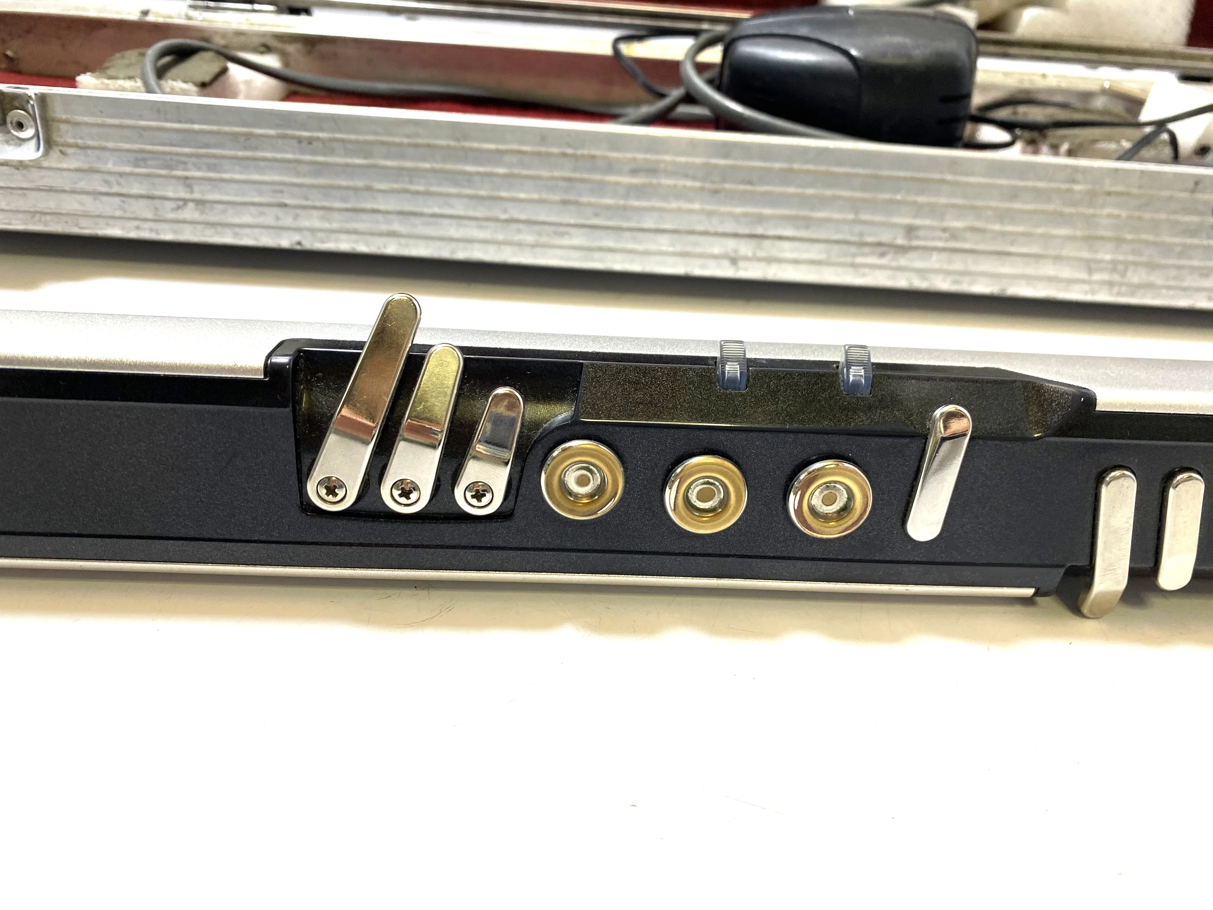 akai-ewi-4000s-saksofon-elektroniczny-z-modulem-brzmieniowym-starowislna-16-krakow