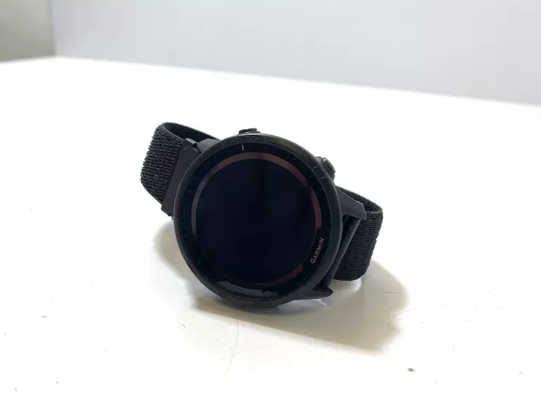 smartwatch-garmin-forerunner-955-solar-uszk-ekran-ean-gtin-753759297046