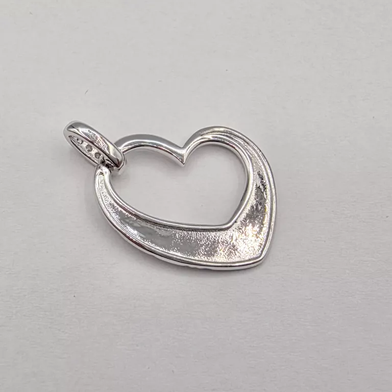 zawieszka-stal-serce-z-napisem-love-gooix-90202444-93100-rodzaj-2205-16