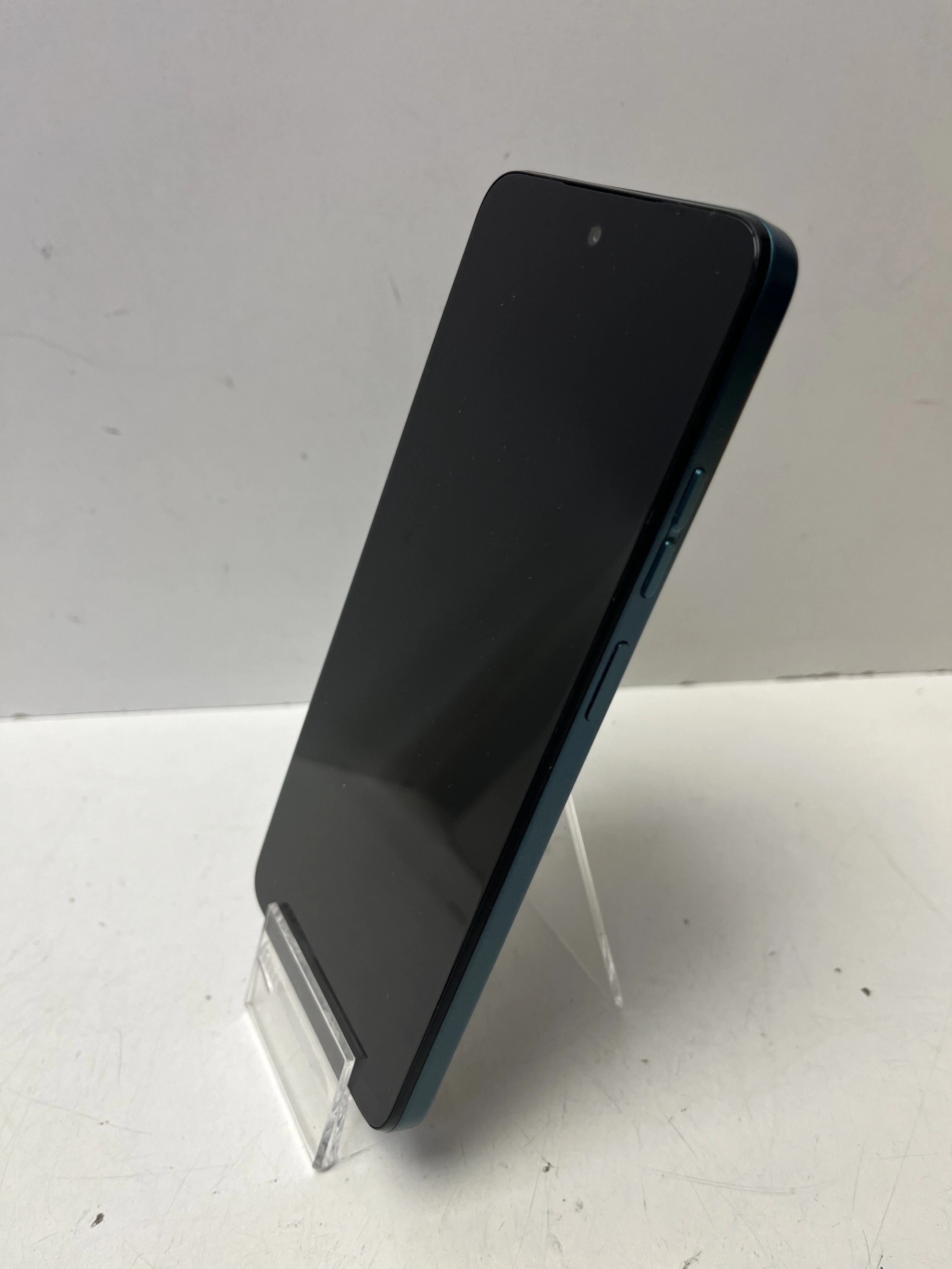 telefon-moto-g05-4128gb-wbudowana-pamiec-202869-214189