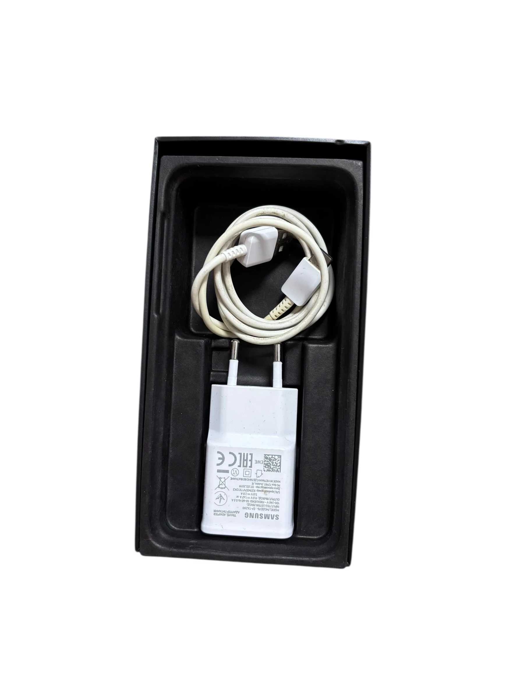 telefon-samsung-s10e-6128-gb-ean-gtin-8801643684556