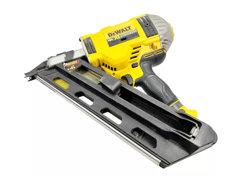 gwozdziarka-do-wykonczen-dewalt-dcn695p2-18v-50-90mm-grojecka-79-warszawa