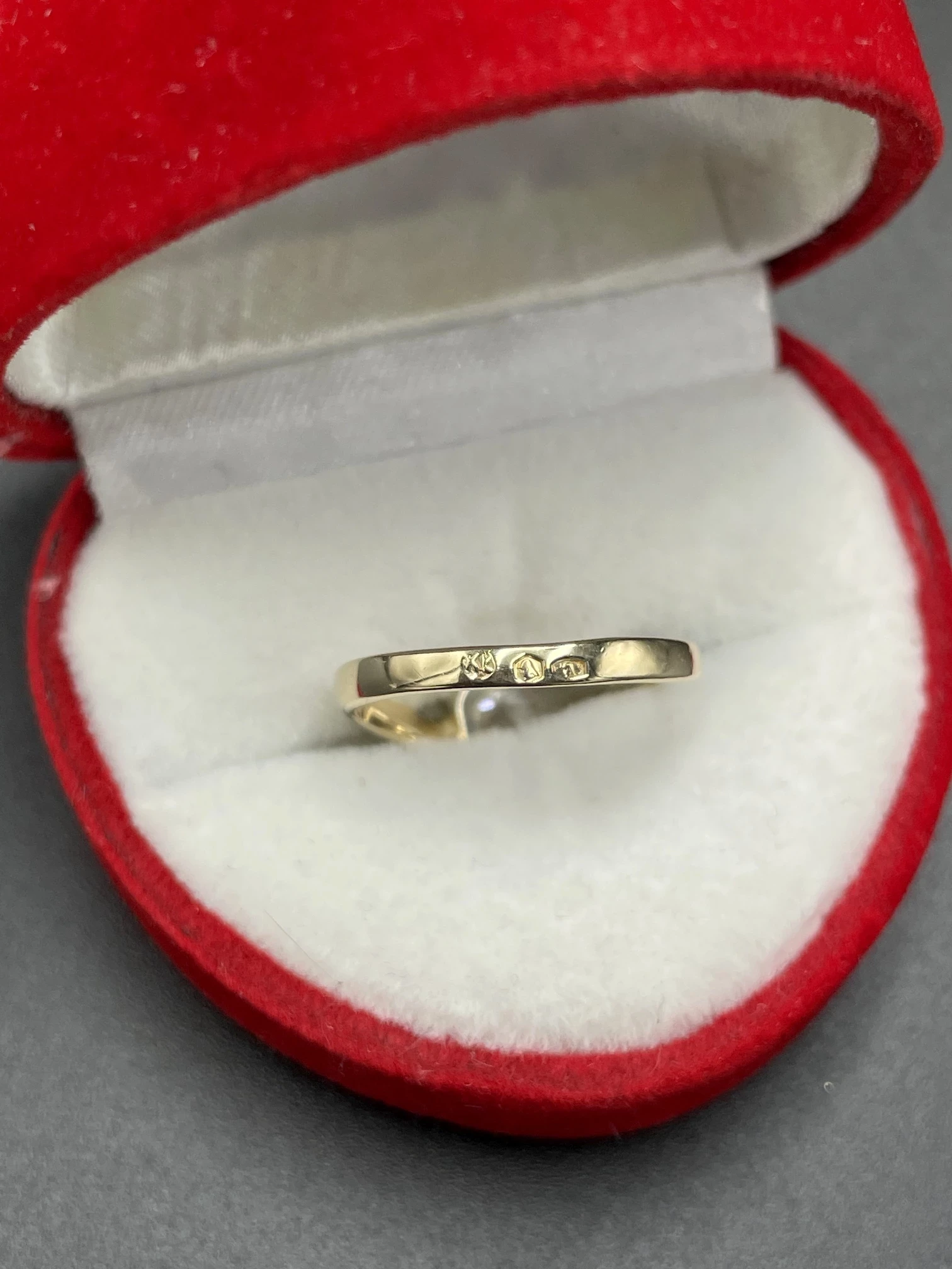 zloty-pierscionek-proby-585-z-cyrkonia-material-15835-2