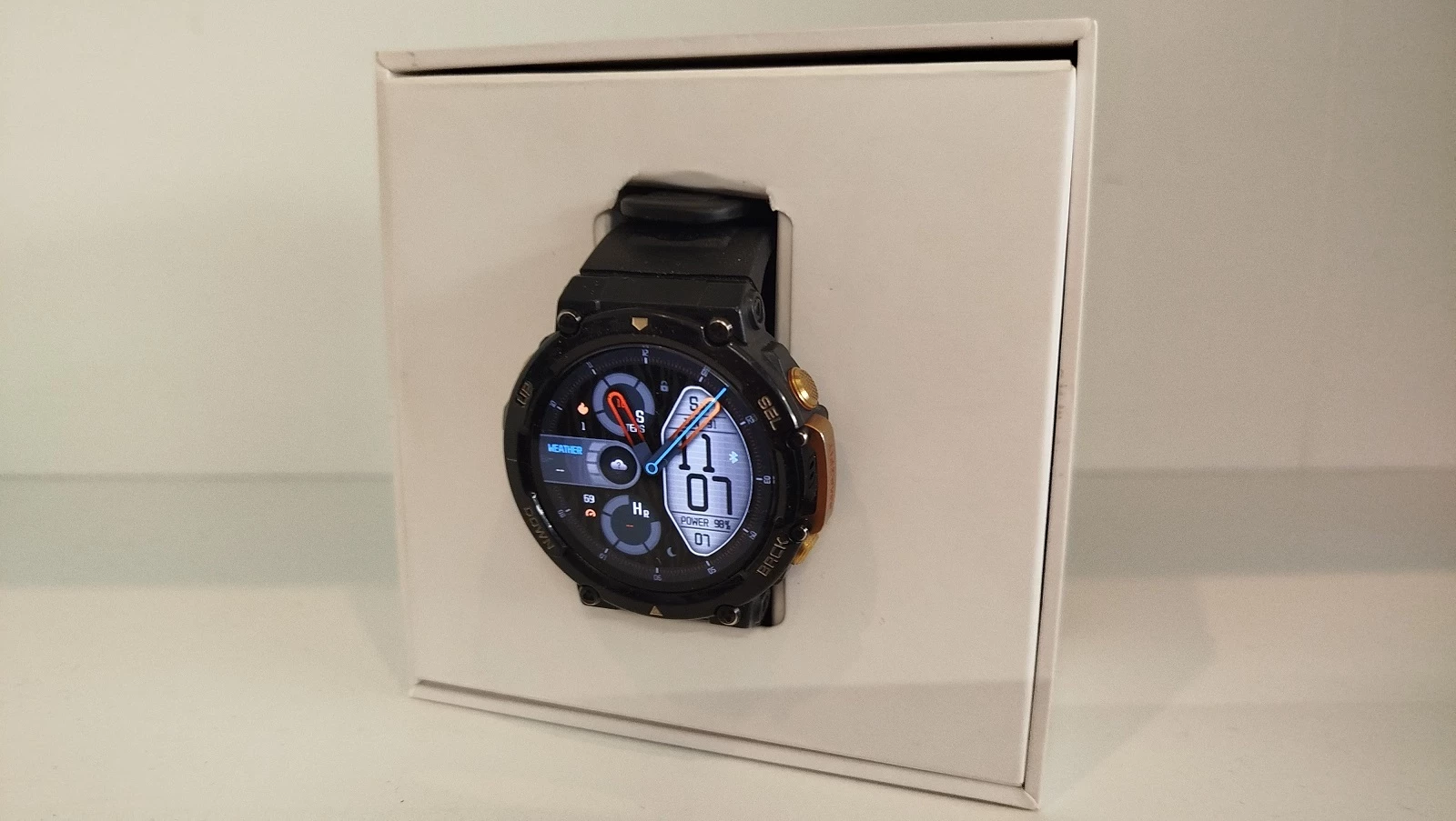 smartwatch-amazfit-t-rex-2-kpl-stan-11323-2
