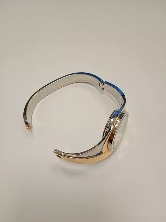 zegarek-damski-calvin-klein-k8e-2m1-material-paska-129219-8