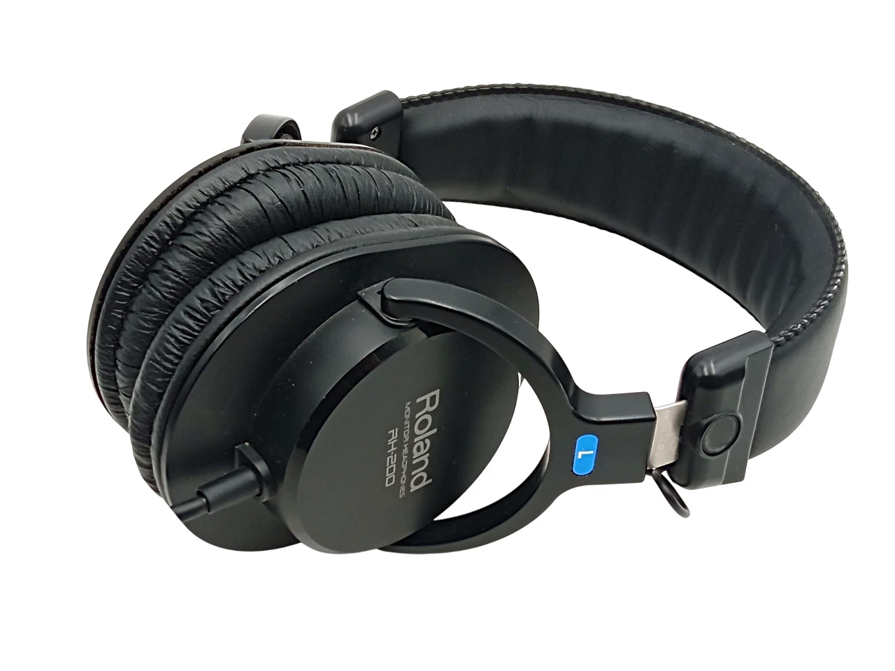 sluchawki-nauszne-studyjne-roland-rh-200-20-20000hz-65ohm-100-dbmw-etui-kod-producenta-085430