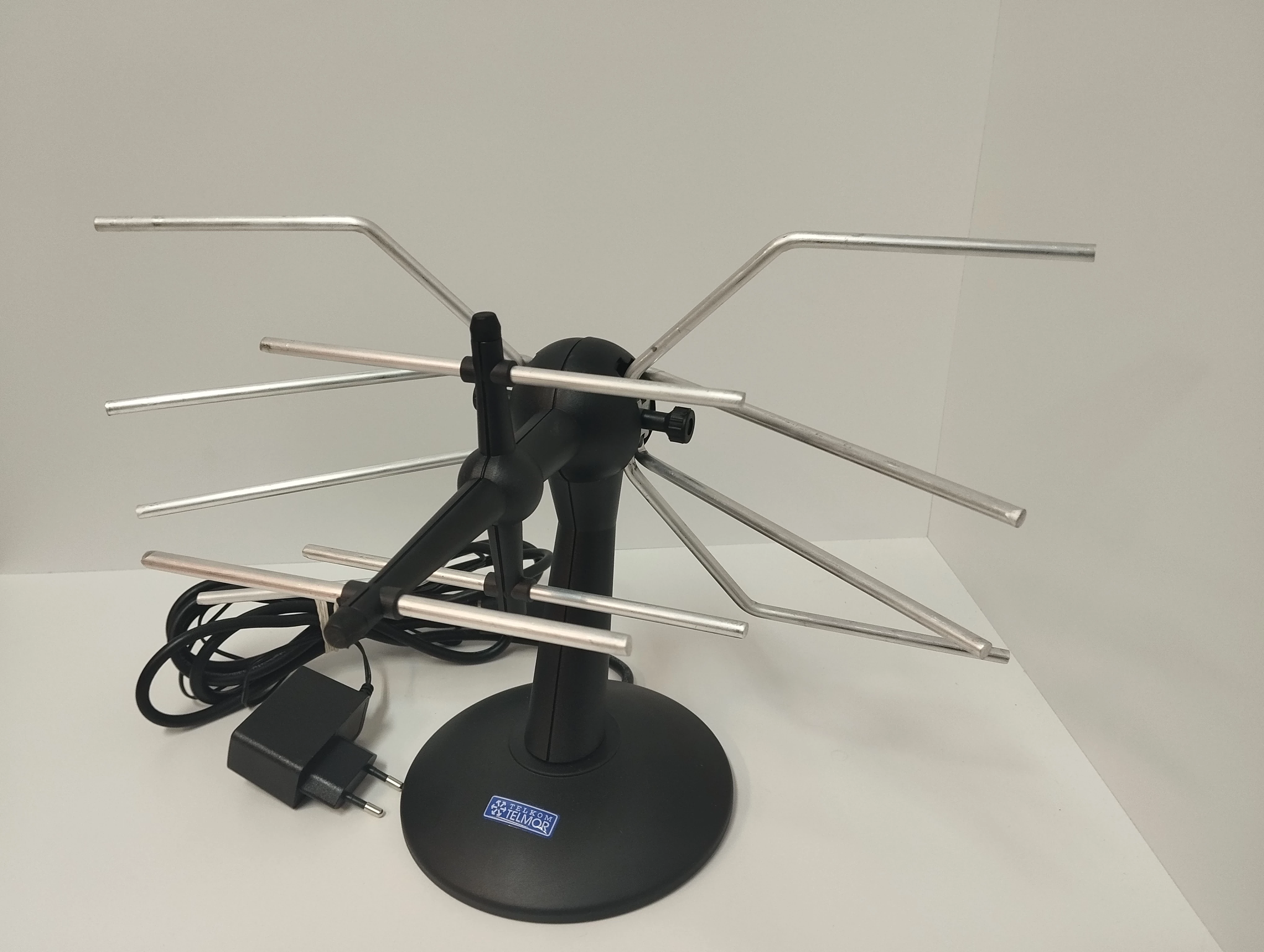 antena-pokojowa-telmor-dsp-860-kod-producenta-f305-6542-073-01