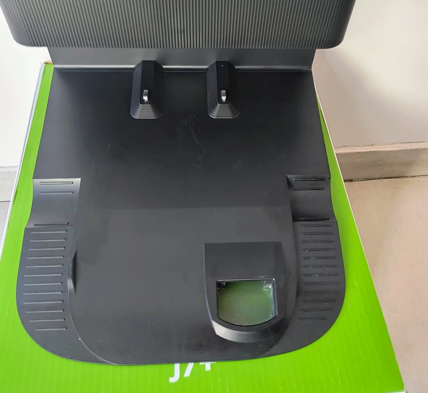 odkurzacz-irobot-roomba-combo-j7-stan-11323-2