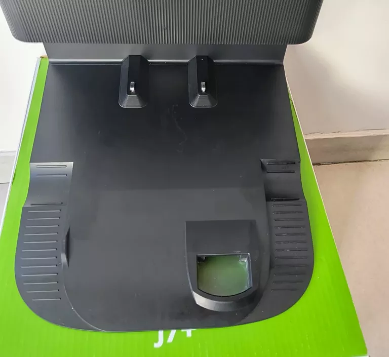 odkurzacz-irobot-roomba-combo-j7-stan-11323-2