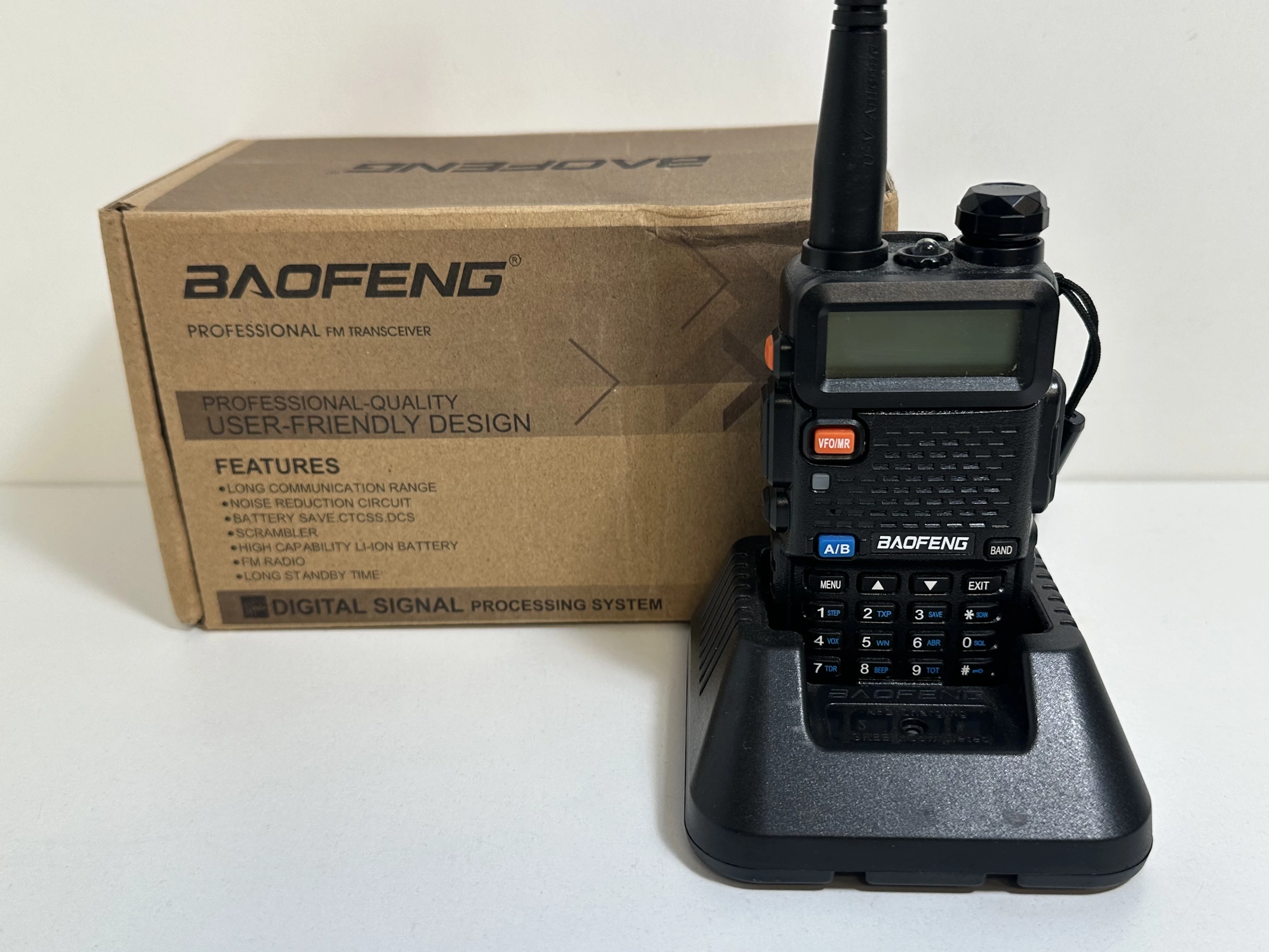 radiotelefon-baofeng-uv-5r-5w-eu-krotkofalowka-radio-fm-gw-gdanska-8a-tczew