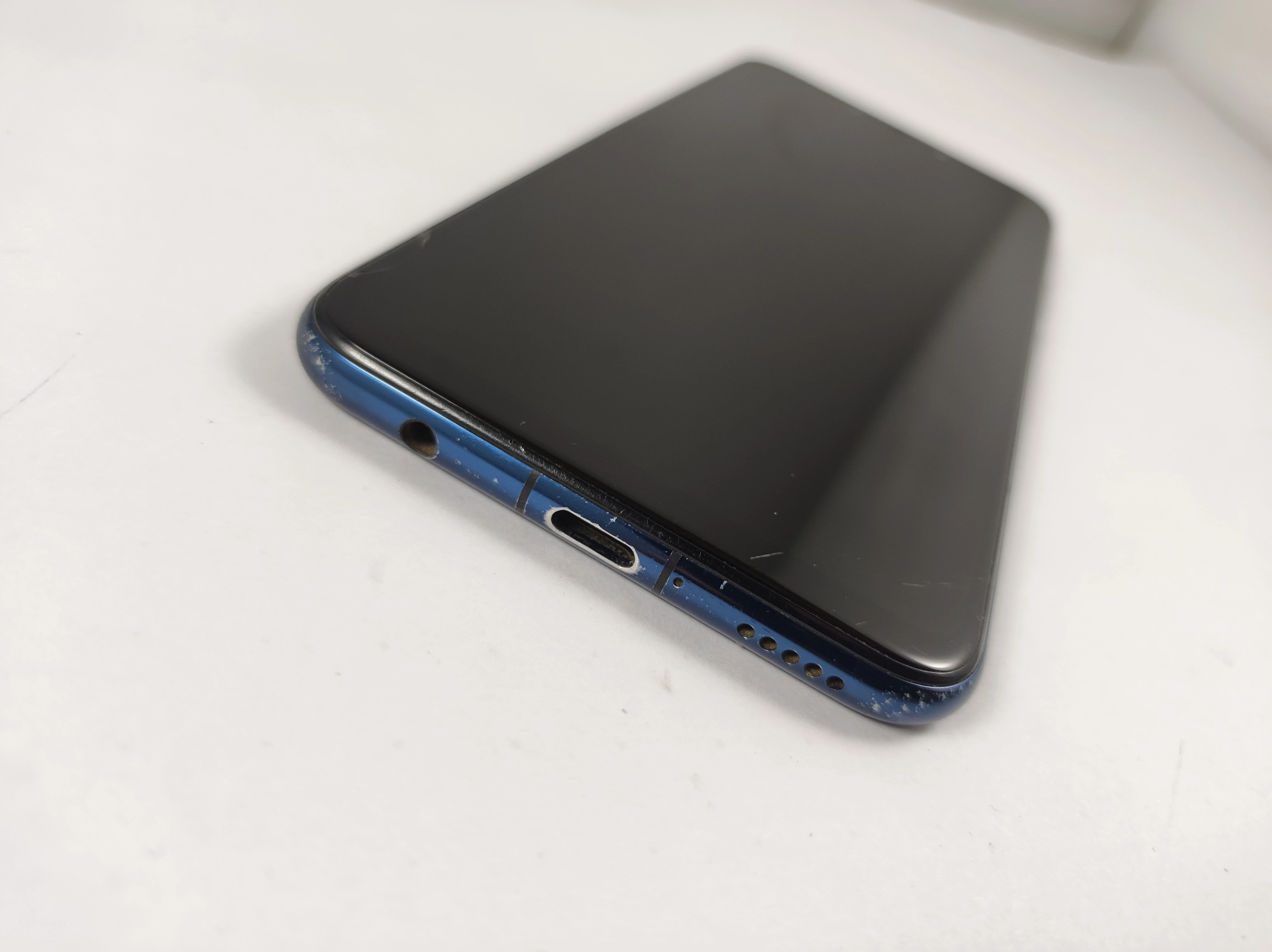 huawei-mate-20-lite-64gb-wbudowana-pamiec-202869-214193