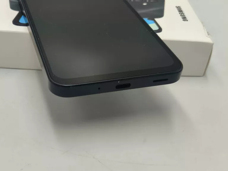 telefon-samsung-galaxy-a16-5g-1284gb-pudelko-wbudowana-pamiec-202869-214189