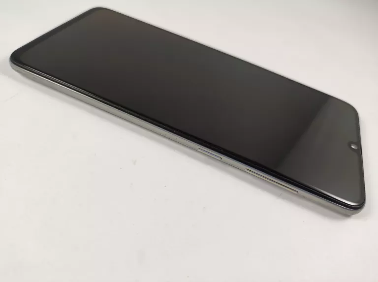 samsung-galaxy-a70-128gb-pudelko-typ-202685-212929