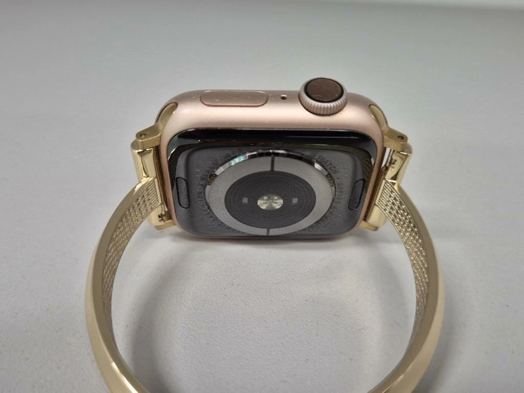 smartwatch-apple-watch-series-4-40-mm-kolor-249512-1647429