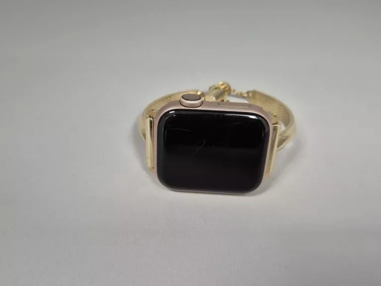 smartwatch-apple-watch-series-4-40-mm-ean-gtin-683332325111