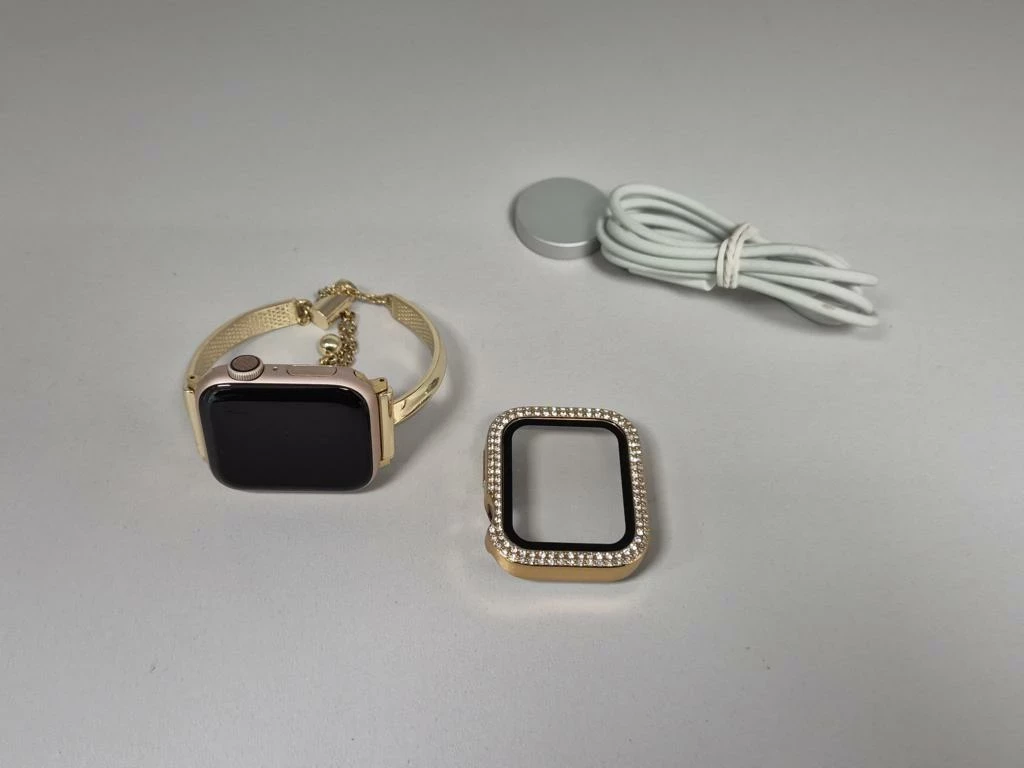 smartwatch-apple-watch-series-4-40-mm-jozefczaka-4-bytom