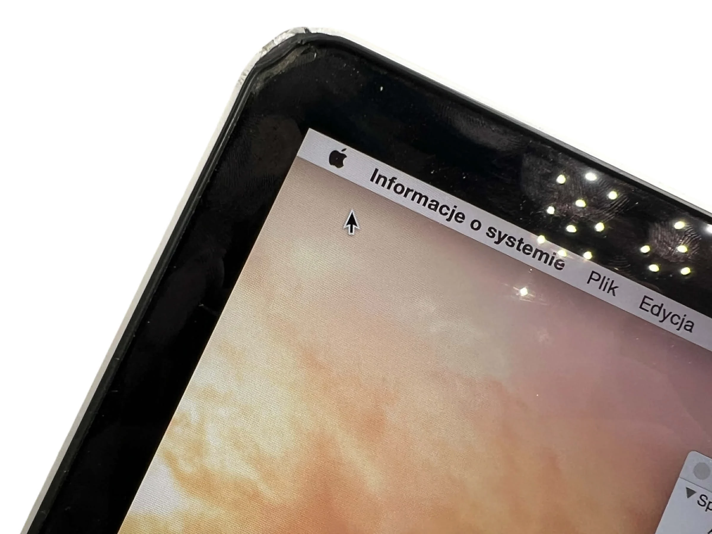 laptop-apple-macbook-pro-a1990-154-intel-core-i7-16gb-256gb-przekatna-ekranu-154