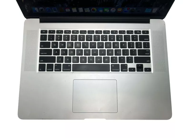 laptop-apple-macbook-pro-a1990-154-intel-core-i7-16gb-256gb-kod-producenta-macbook-pro