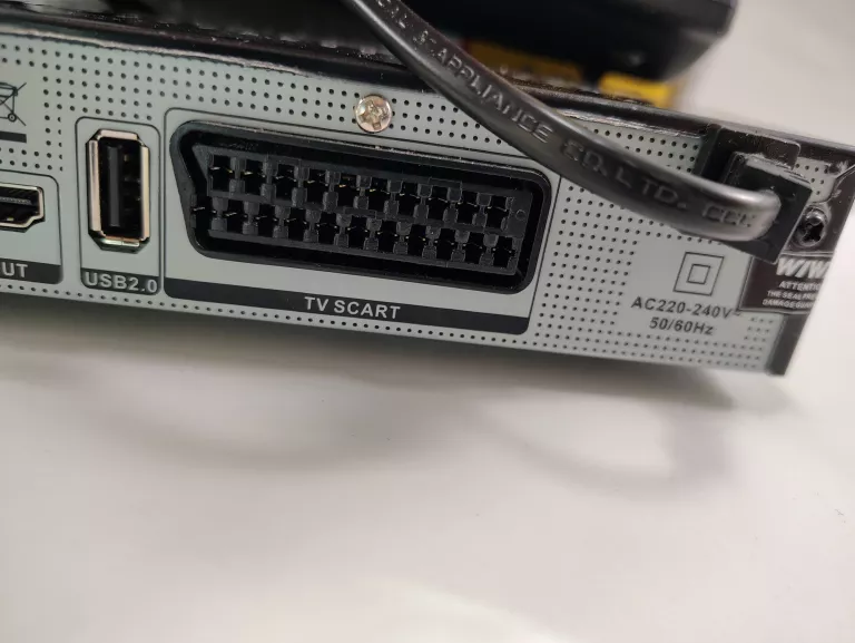 tuner-telewizji-dvbt-wiwa-h265-model-lite