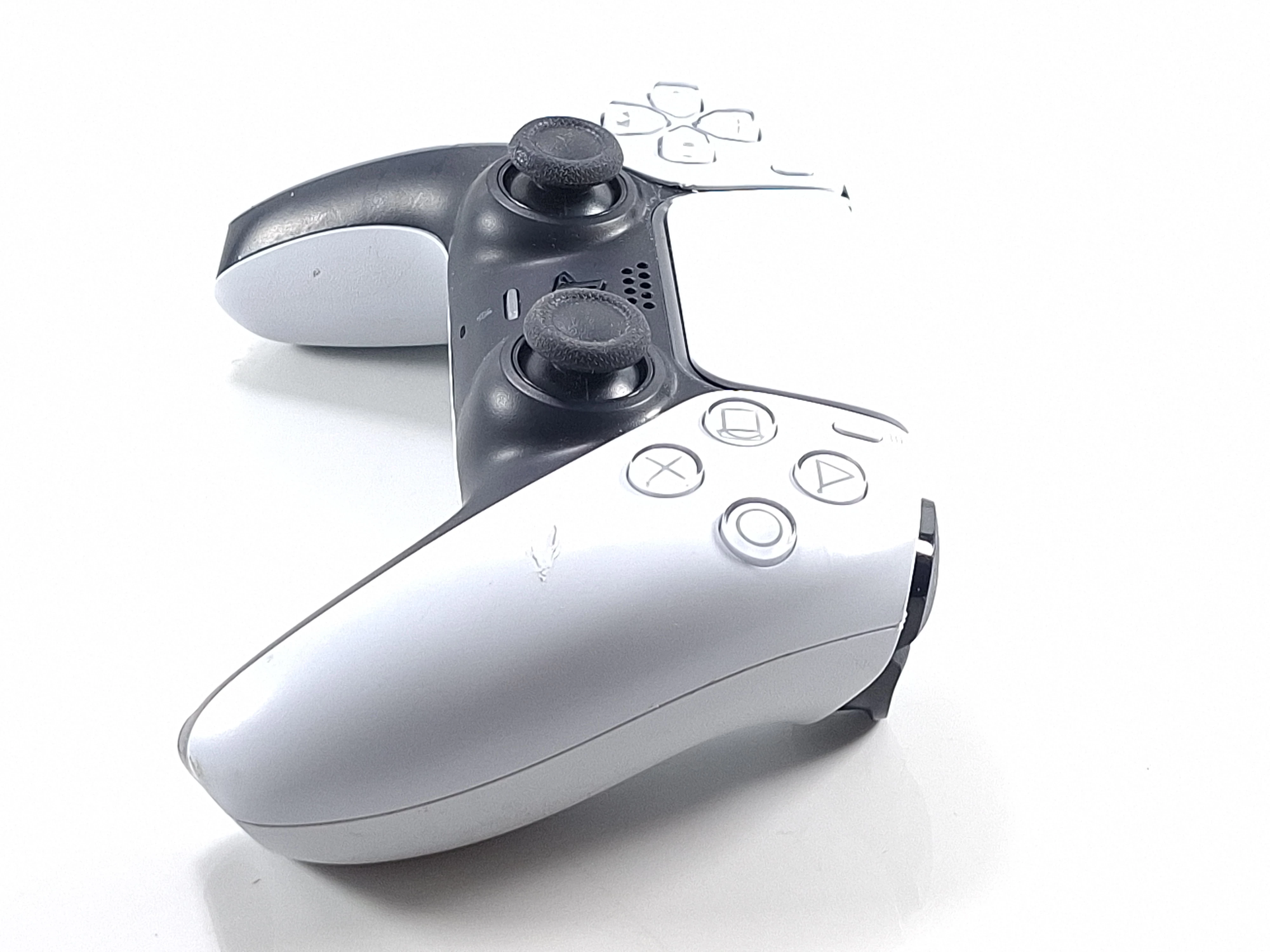 kontroler-pad-sony-playstation-5-dualsense-bialy-kod-producenta-0711719022350