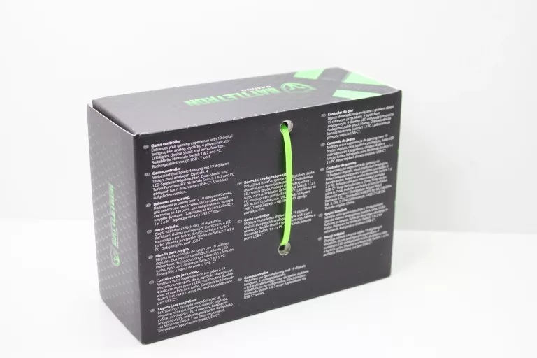 pad-bezprzewodowy-do-konsoli-nintendo-switch-czarny-ean-gtin-8715342052137