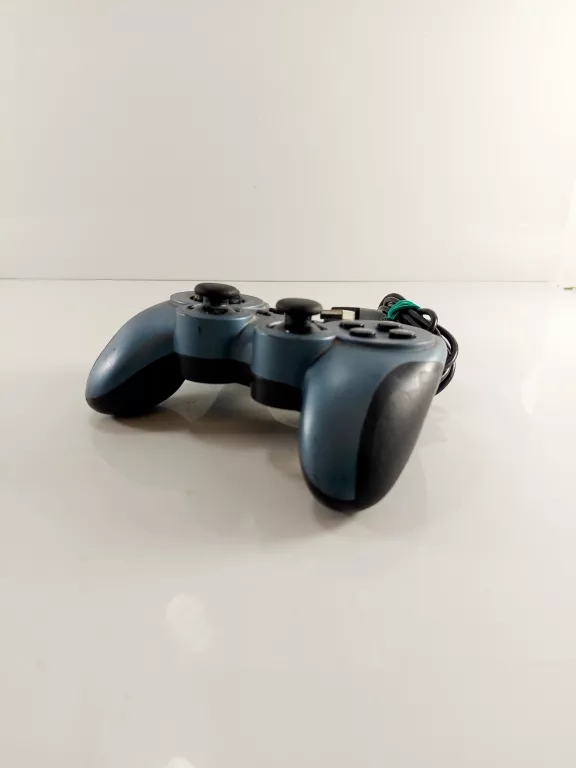 pad-przewodowy-logitech-rumblepad-2-marka-248811-1142682