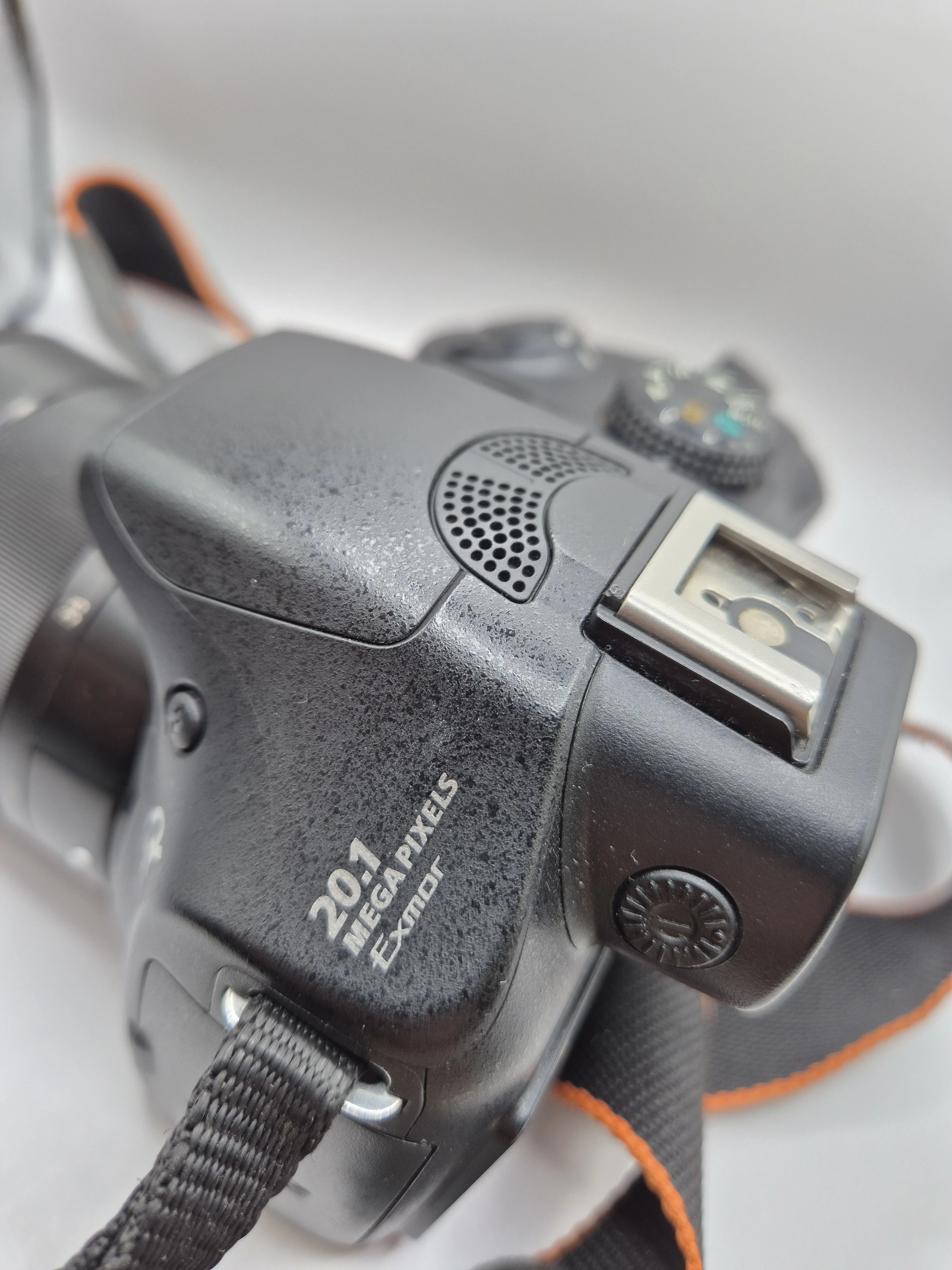 aparat-sony-alpha-a3000-18-55-mm-czarny-model-a3000