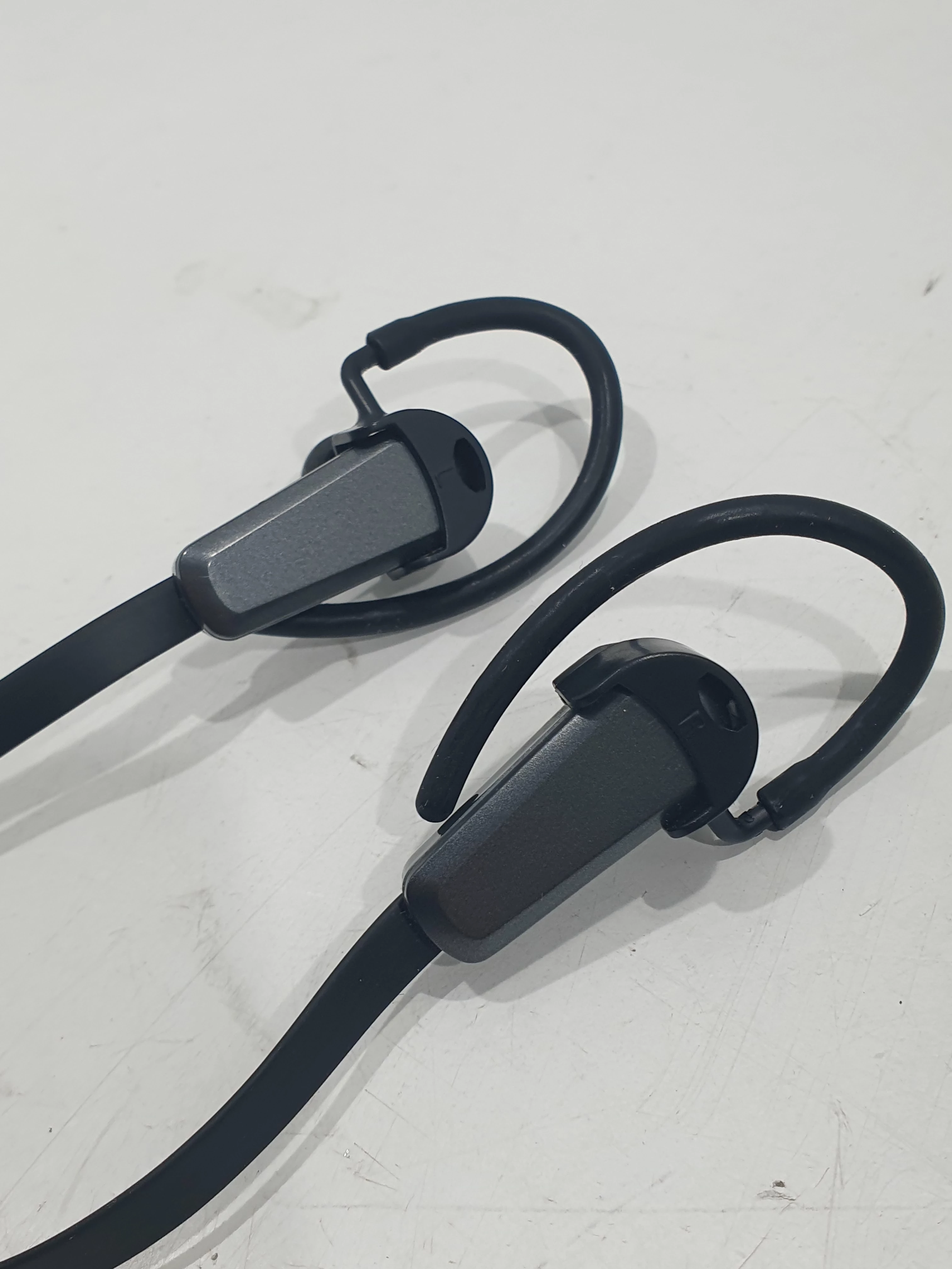 ac-sluchawki-swiss-peak-bosch-stan-11323-2