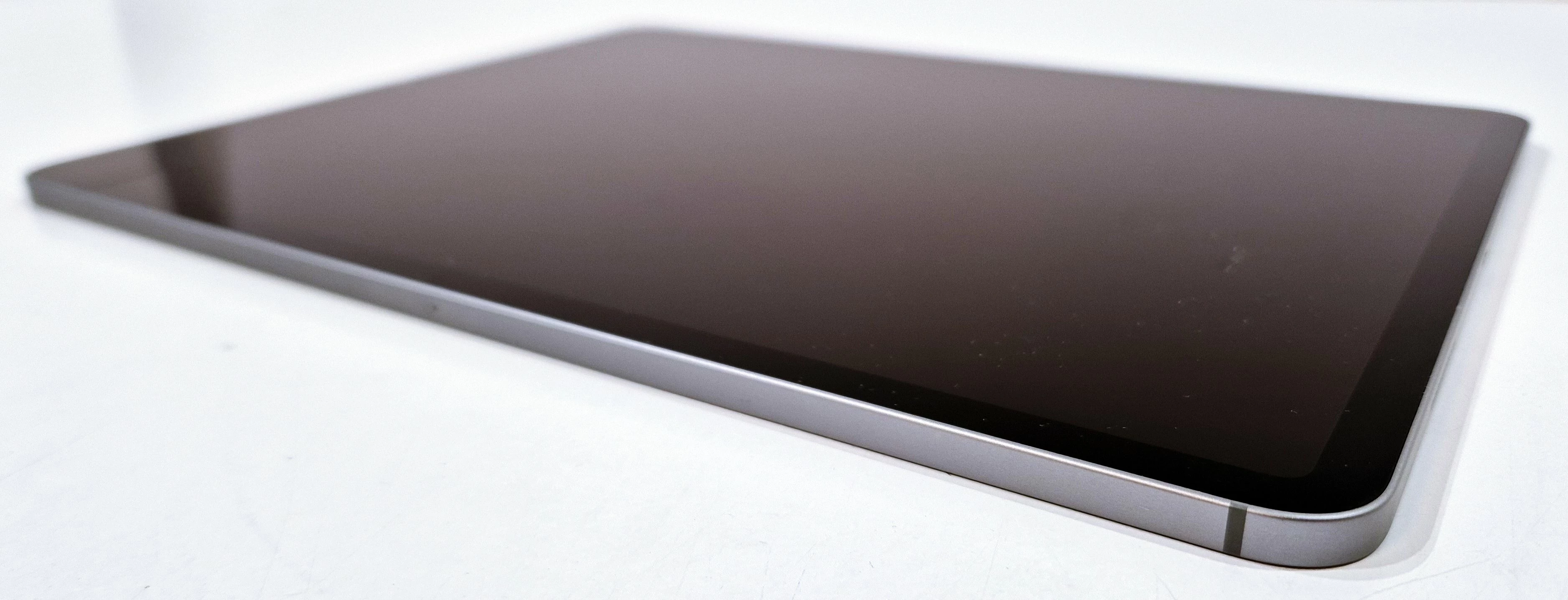 tablet-apple-ipad-pro-129-6th-gen-129-8-gb128-gb-komunikacja-219-2