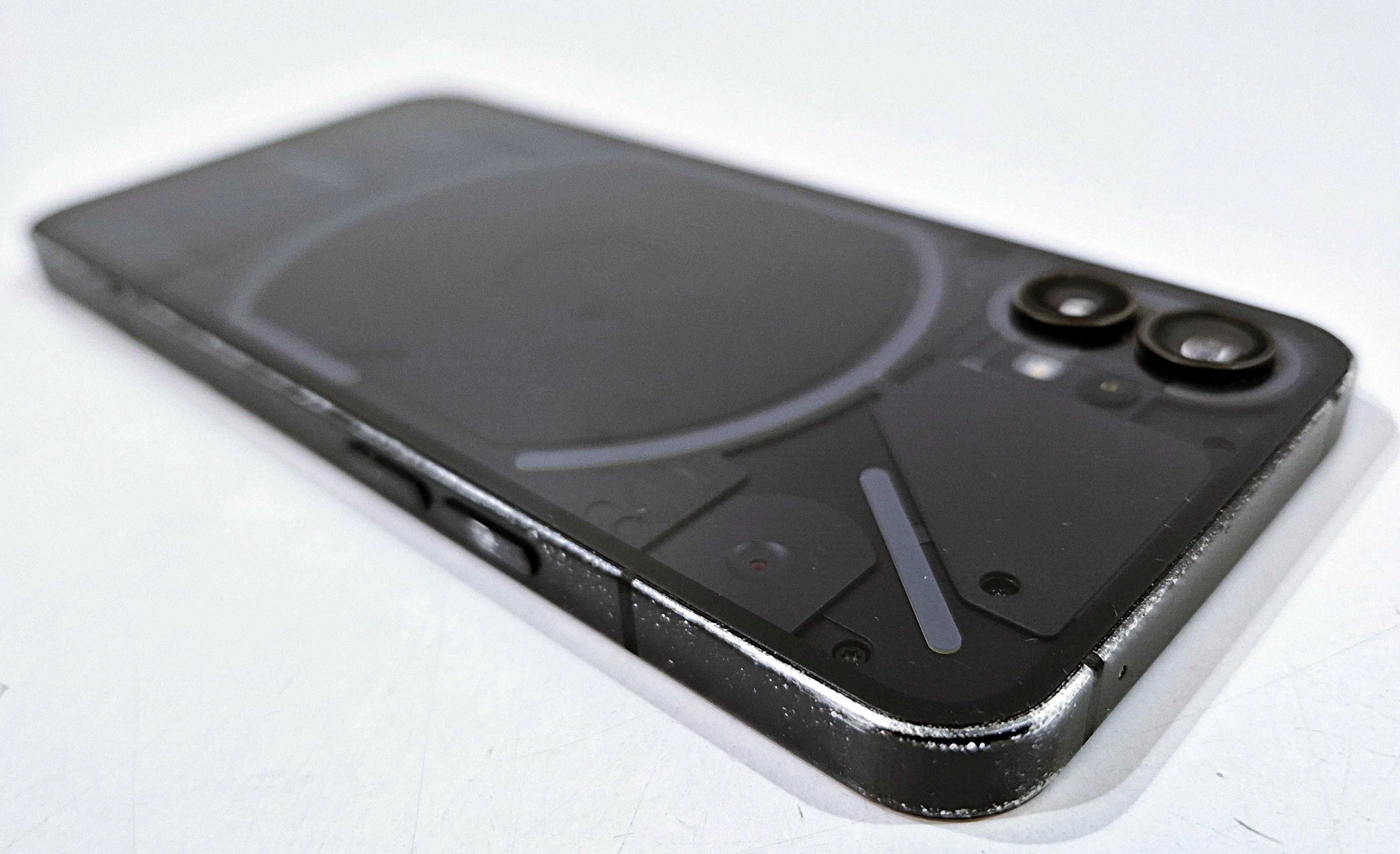 telefon-nothing-phone-1-8128gb-przekatna-ekranu-655