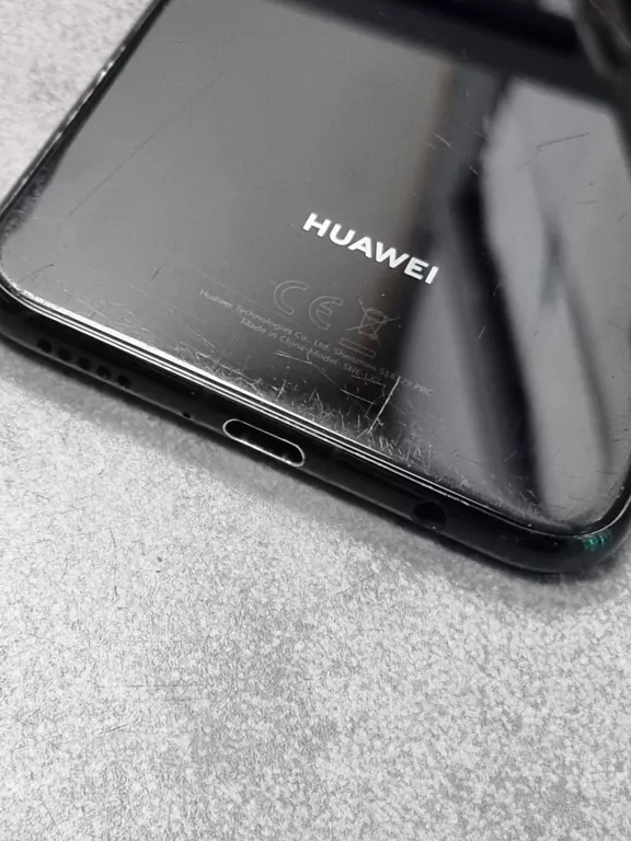 telefon-huawei-mate-20-lite-464-typ-202685-212929