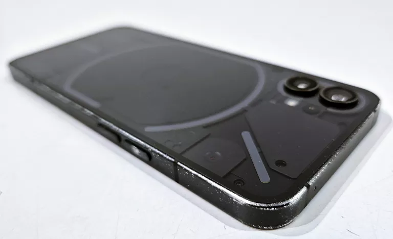 telefon-nothing-phone-1-8128gb-przekatna-ekranu-655