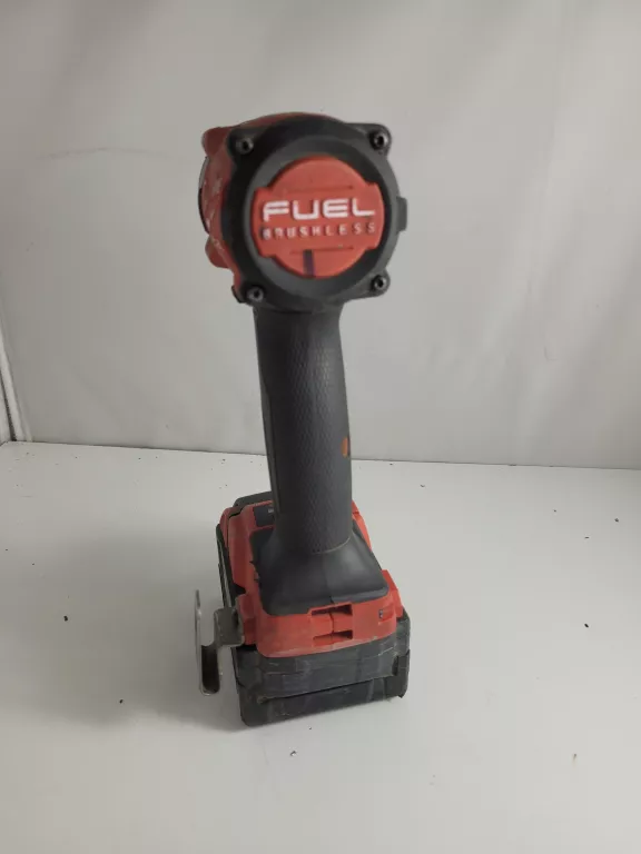 klucz-udarowy-milwaukee-m18-fiw2f12-aku-ean-gtin-4058546346348