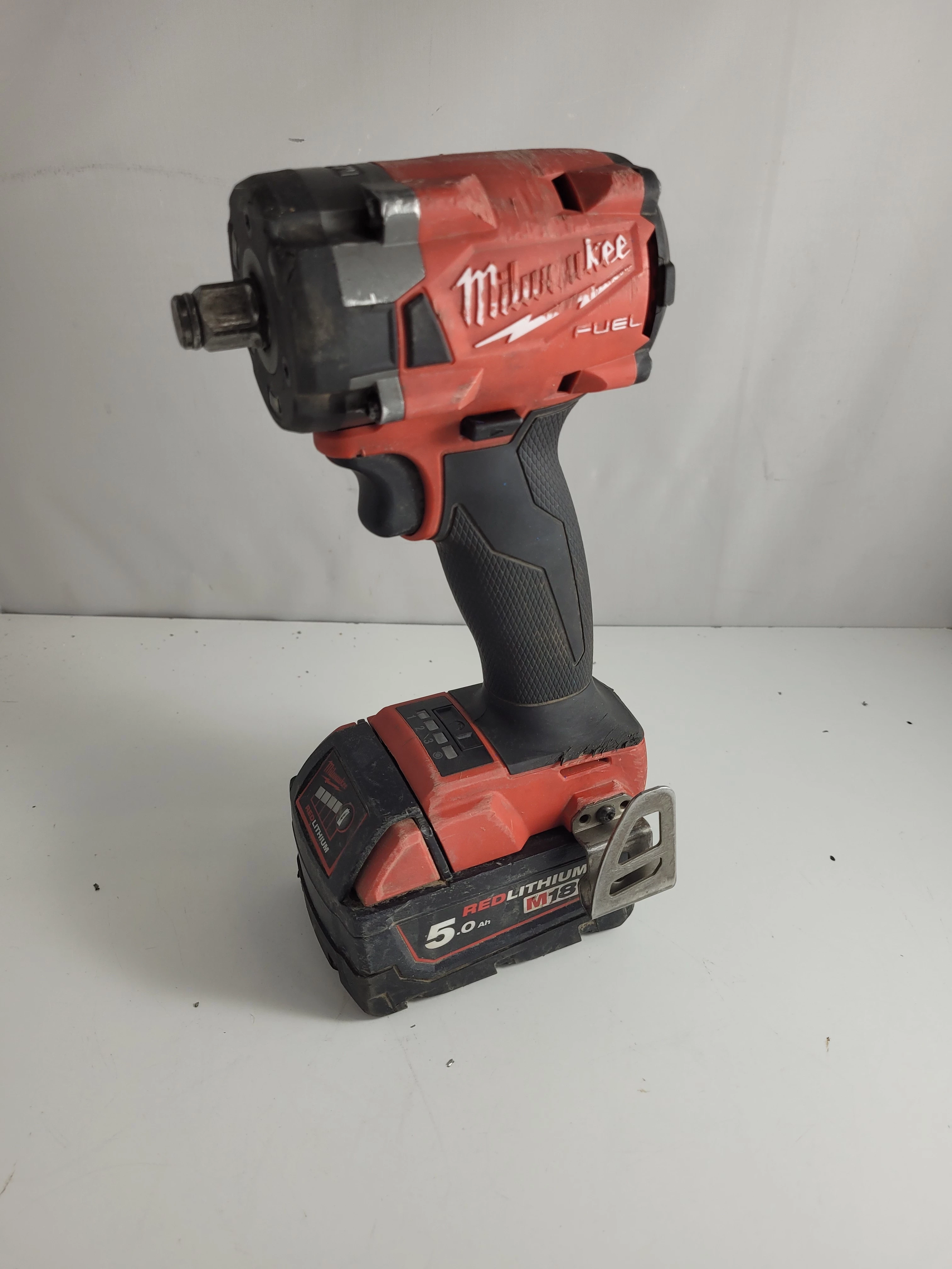 klucz-udarowy-milwaukee-m18-fiw2f12-aku-aleja-wojska-polskiego-11-lok-121-zambrow