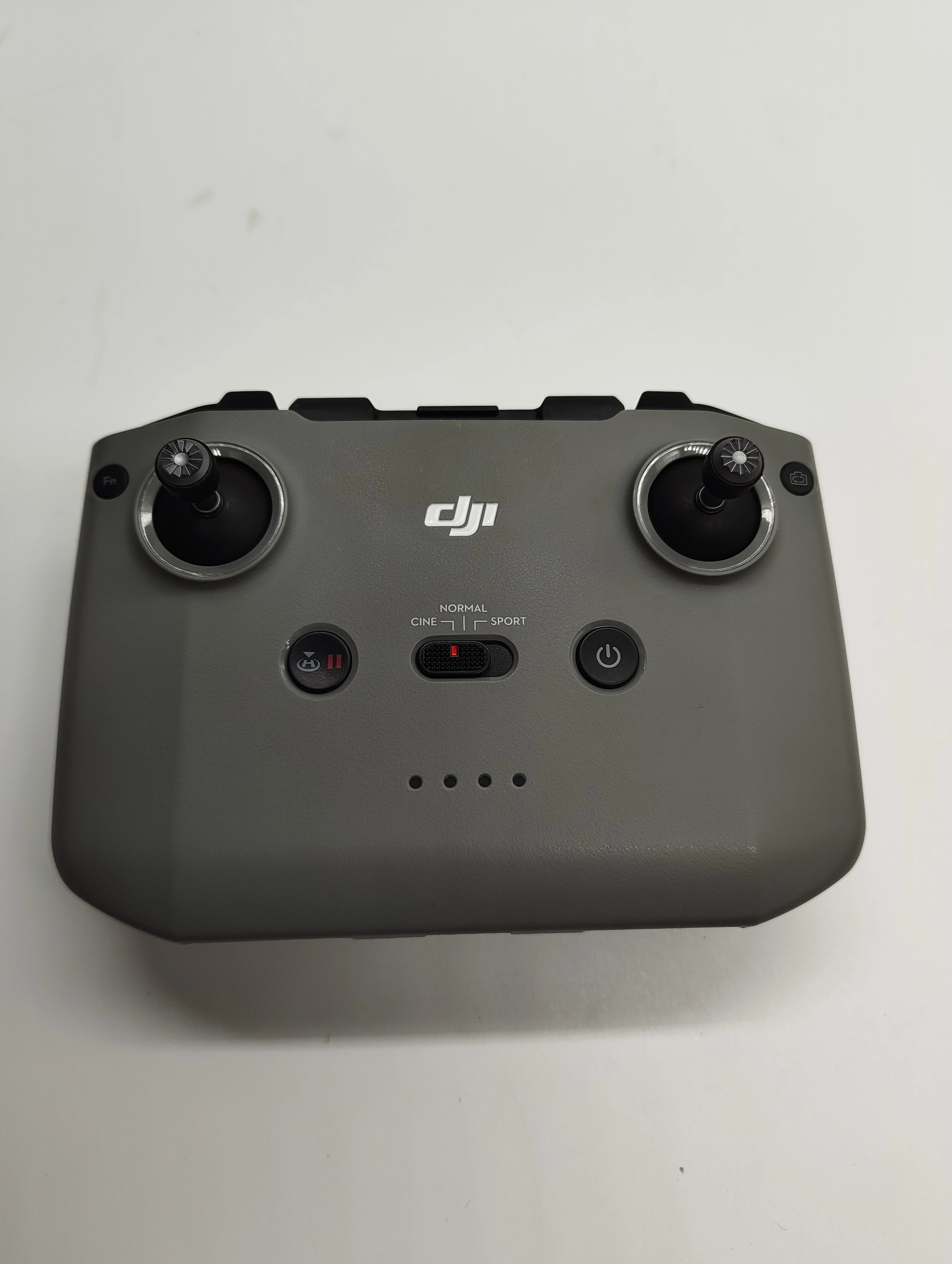 dron-dji-mini-2-se-akumulatory-torba-ean-gtin-190021030824