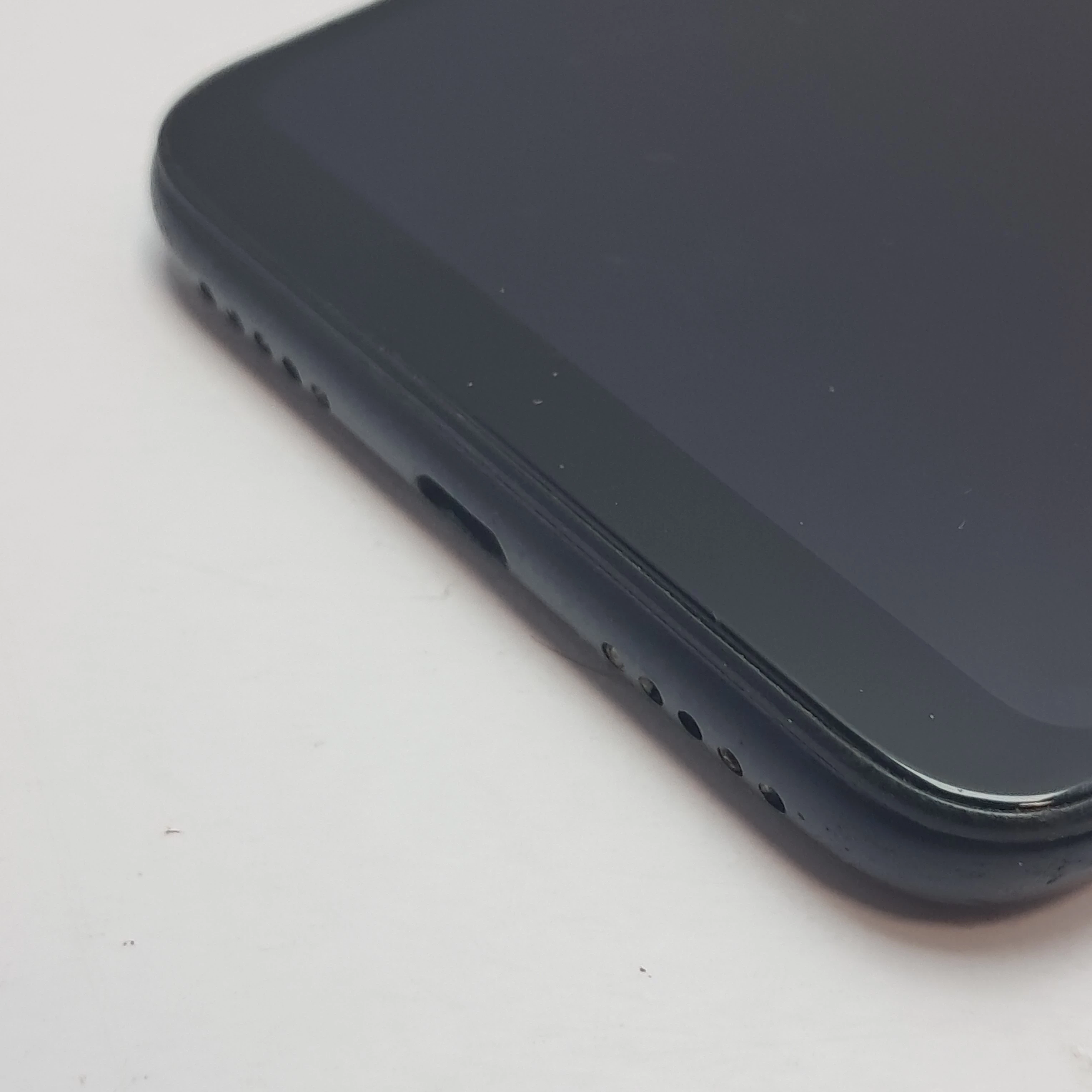 telefon-xiaomi-redmi-7-ean-gtin-6941059620792