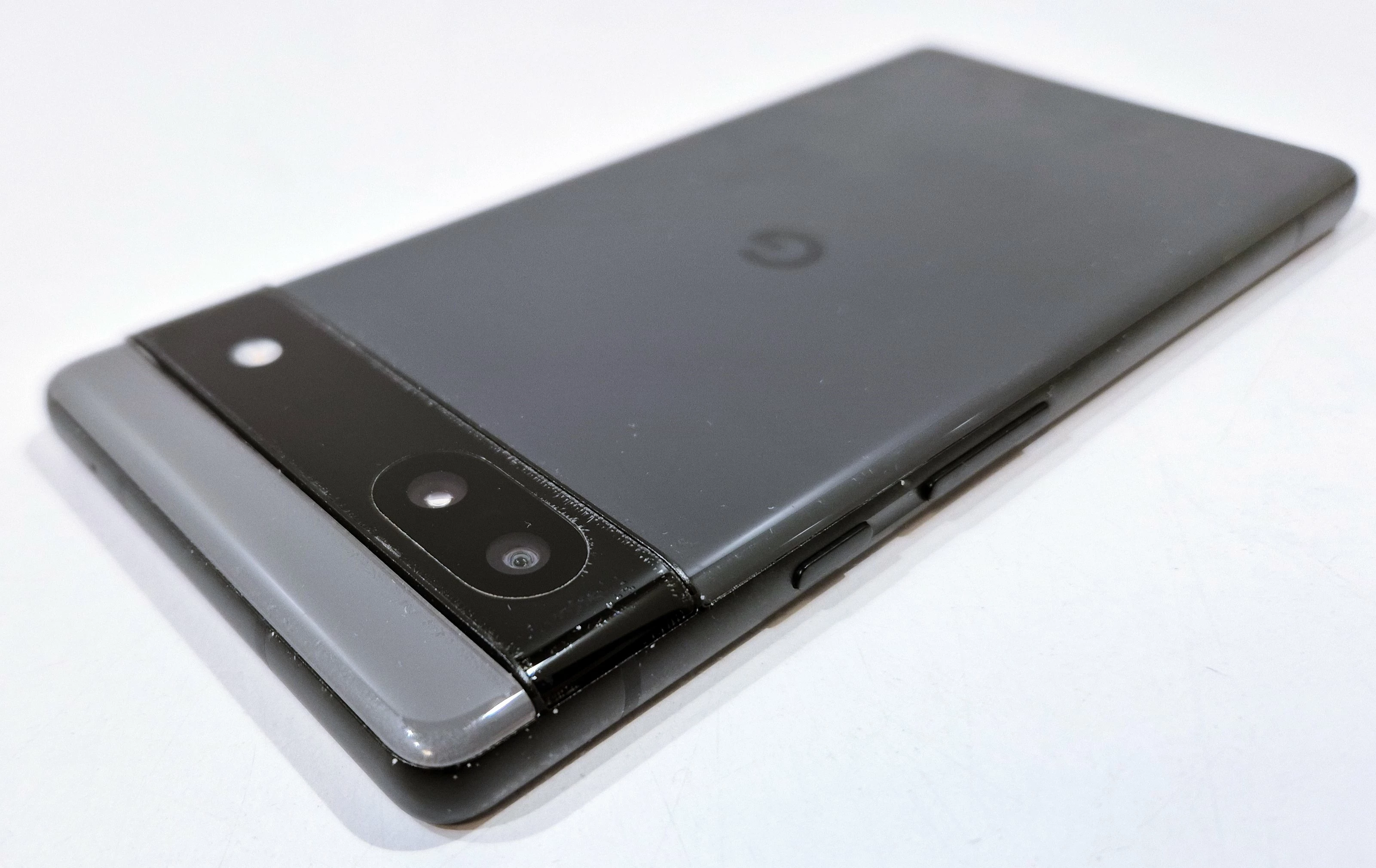 telefon-google-pixel-6a-6128gb-wbudowana-pamiec-202869-214189