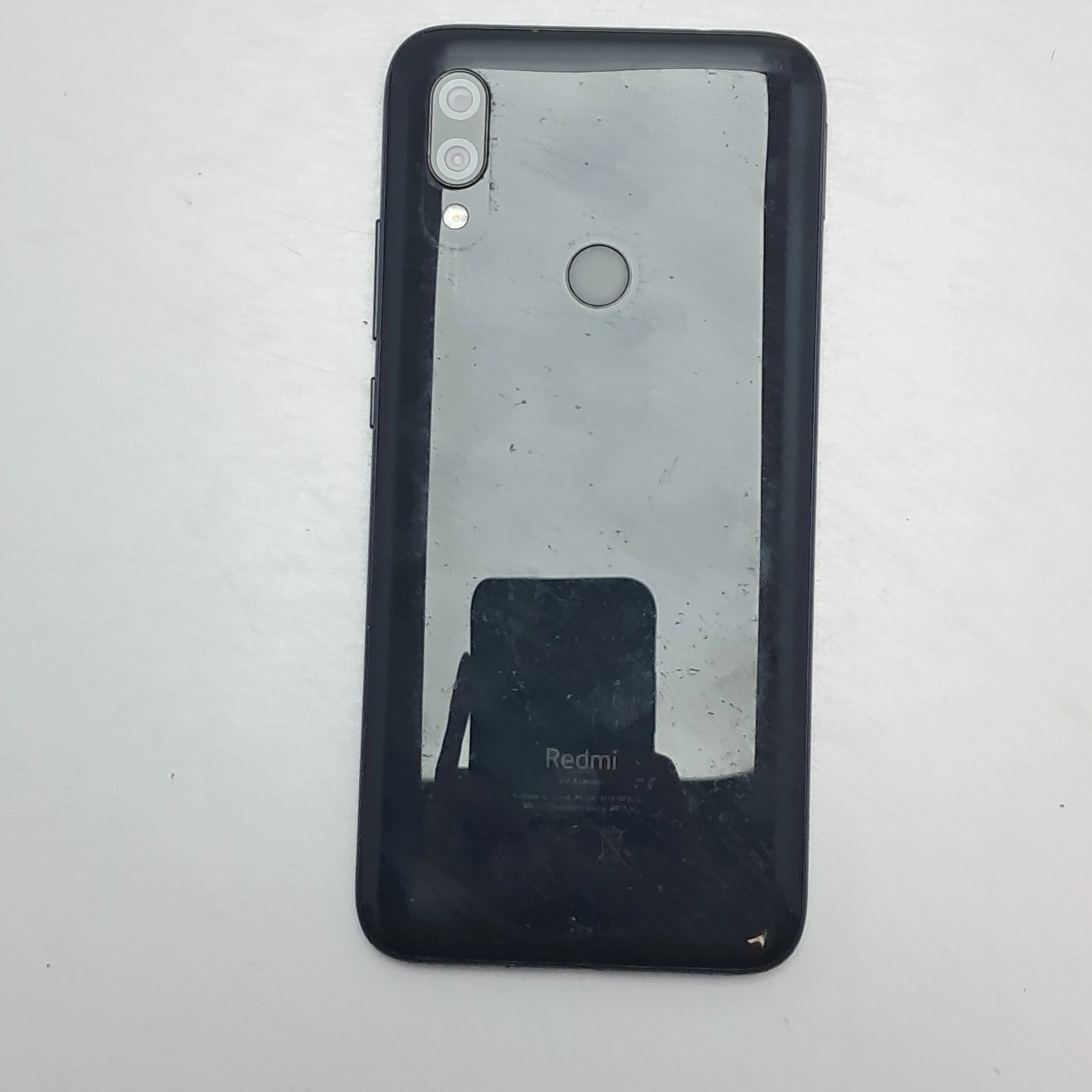 telefon-xiaomi-redmi-7-przekatna-ekranu-630