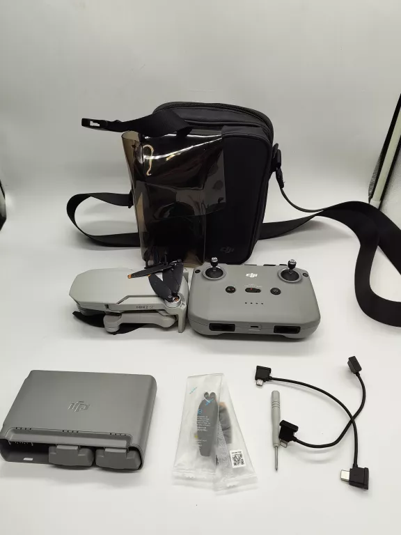 dron-dji-mini-2-se-akumulatory-torba-wyzwolenia-42-walbrzych-sj