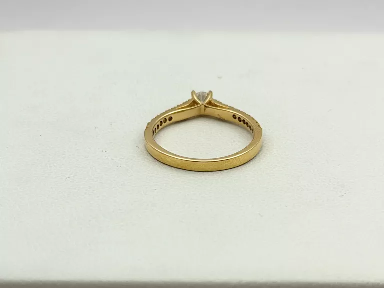 zloty-pierscionek-z-diamentami-009ct019ct-750-18k-r8-174g-wlotowa-5b-krakow