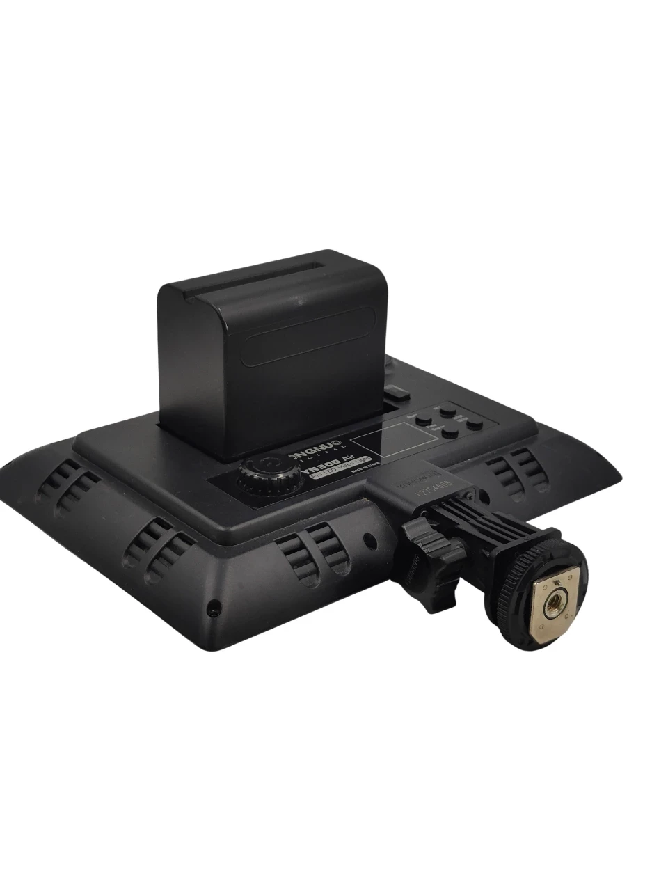 lampa-led-yongnuo-yn-300-zrodlo-swiatla-26942-2