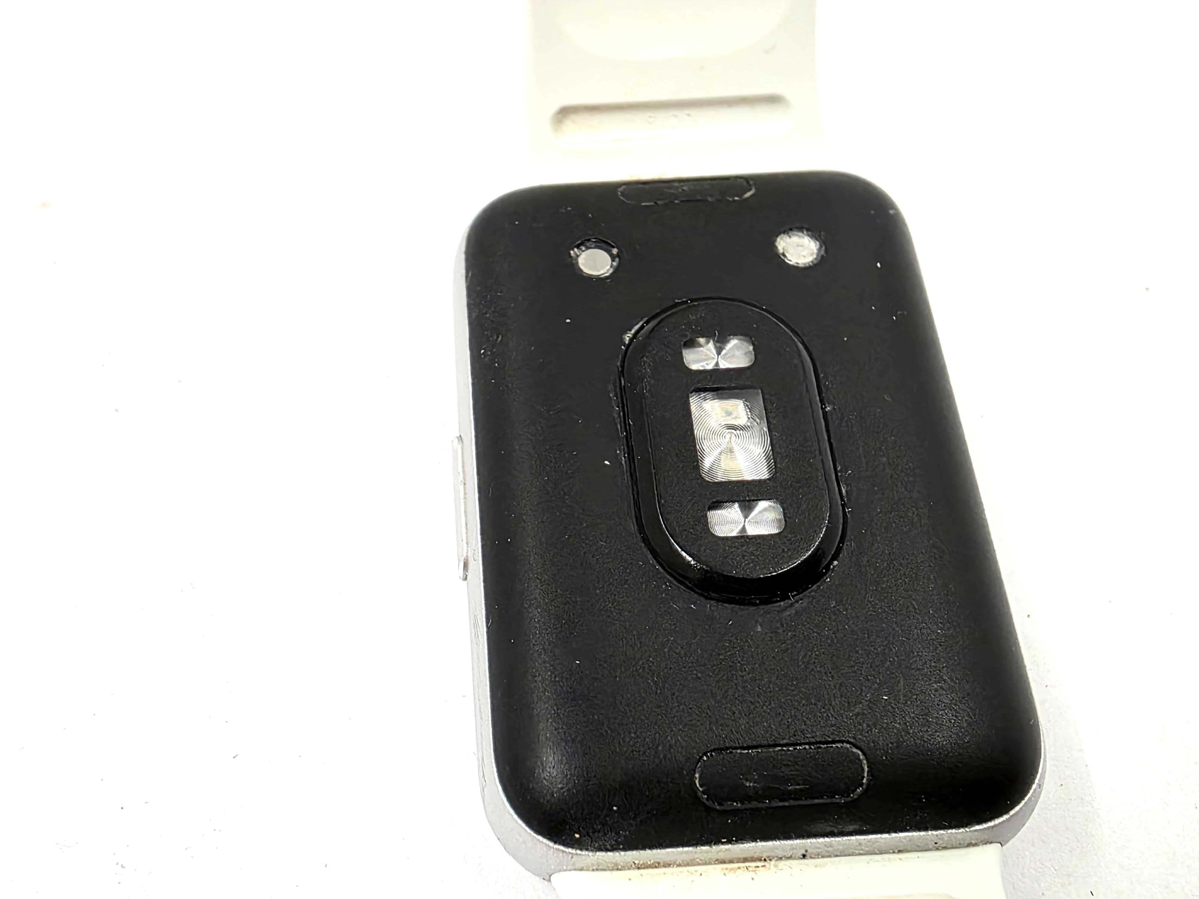 smartwatch-samsung-galaxy-fit-3-dlugosc-paska-bransolety-20000