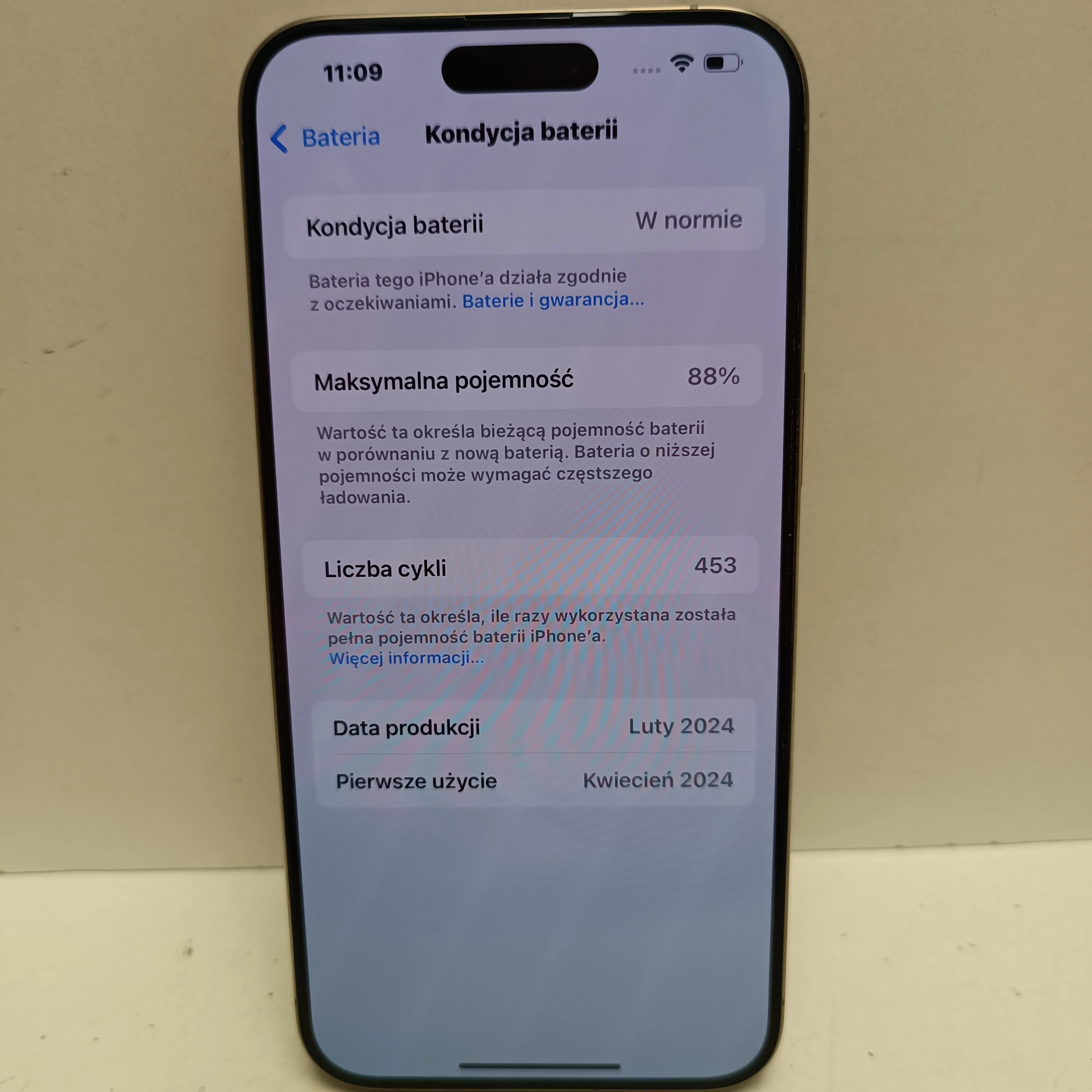 telefon-iphone-15-pro-max-256gb-bateria-88-stan-11323-2