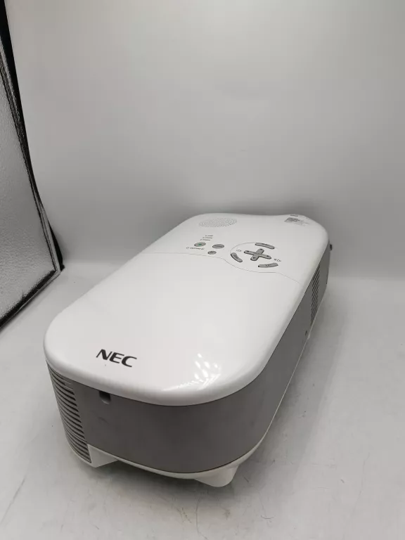 projektor-lcd-nec-lt180-srebrny-stan-11323-2